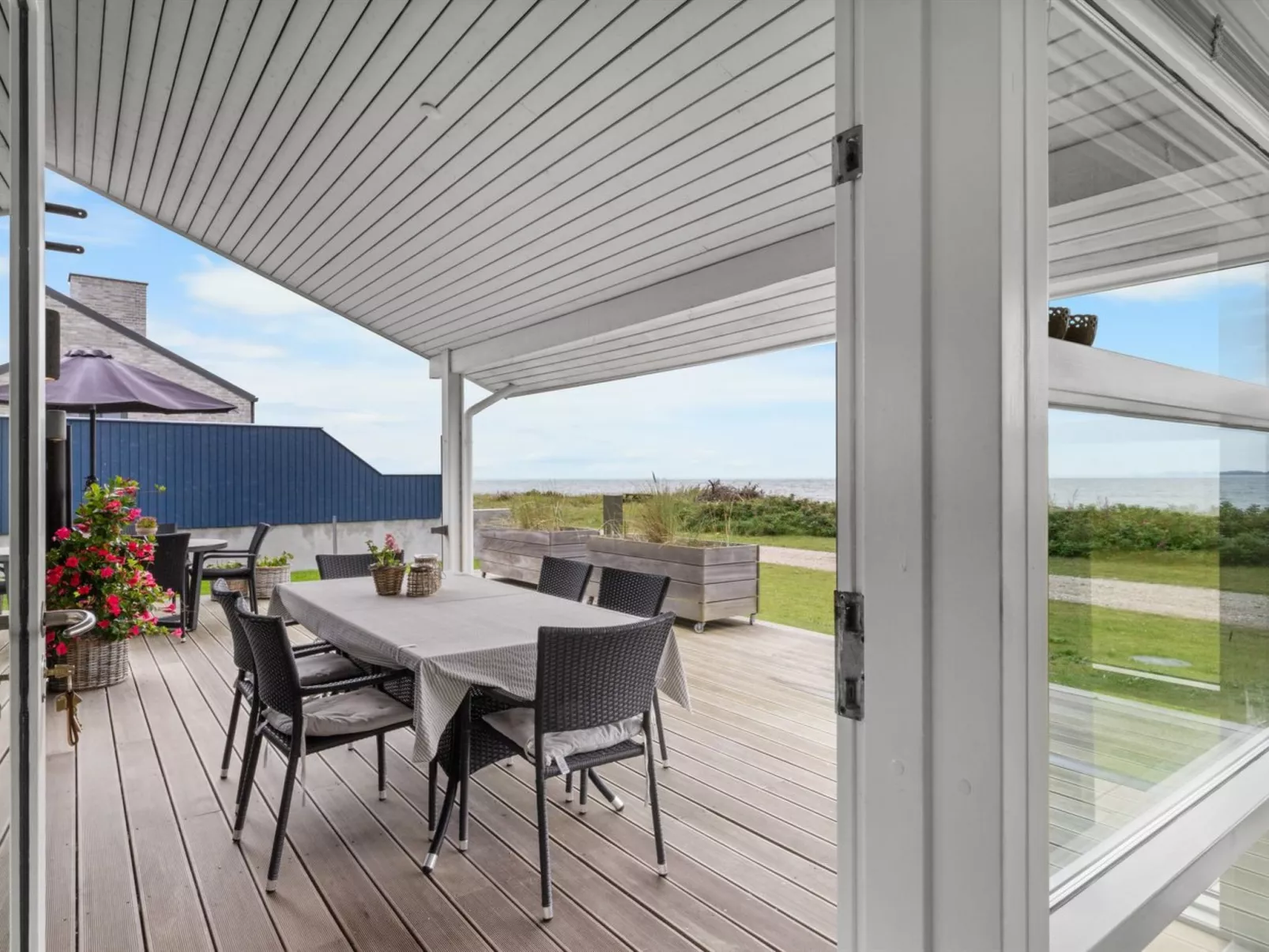 "Gertje" - 20m from the sea-Buiten