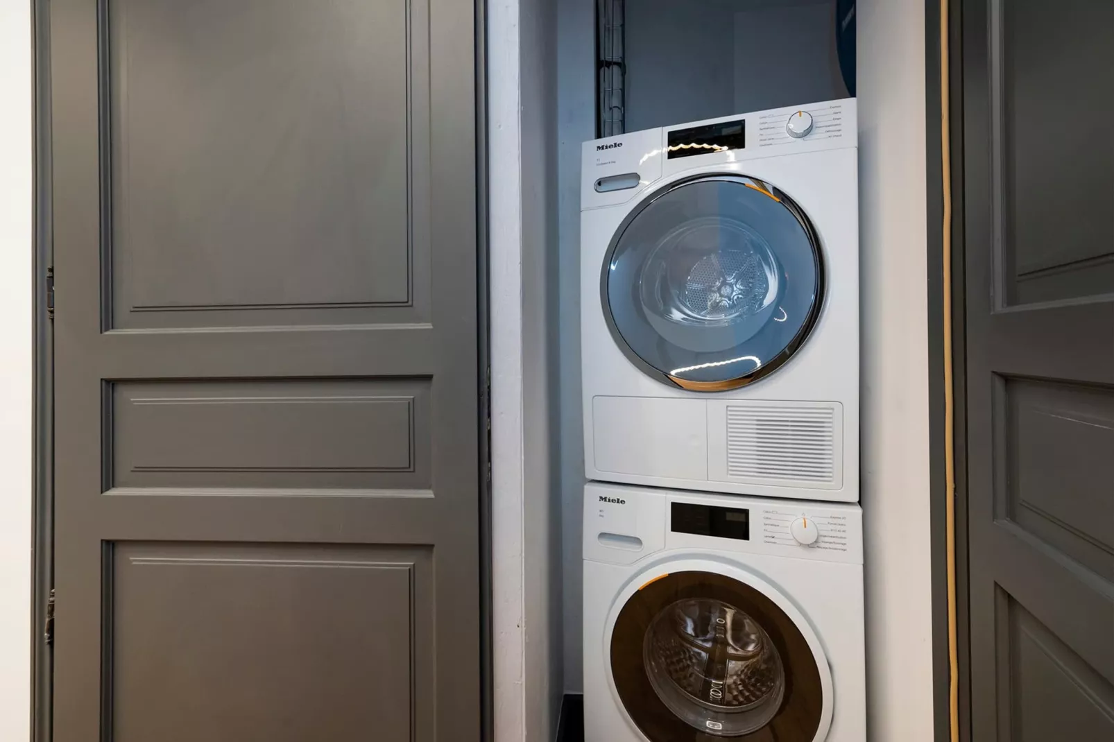 COLISEE A-Image-tags.