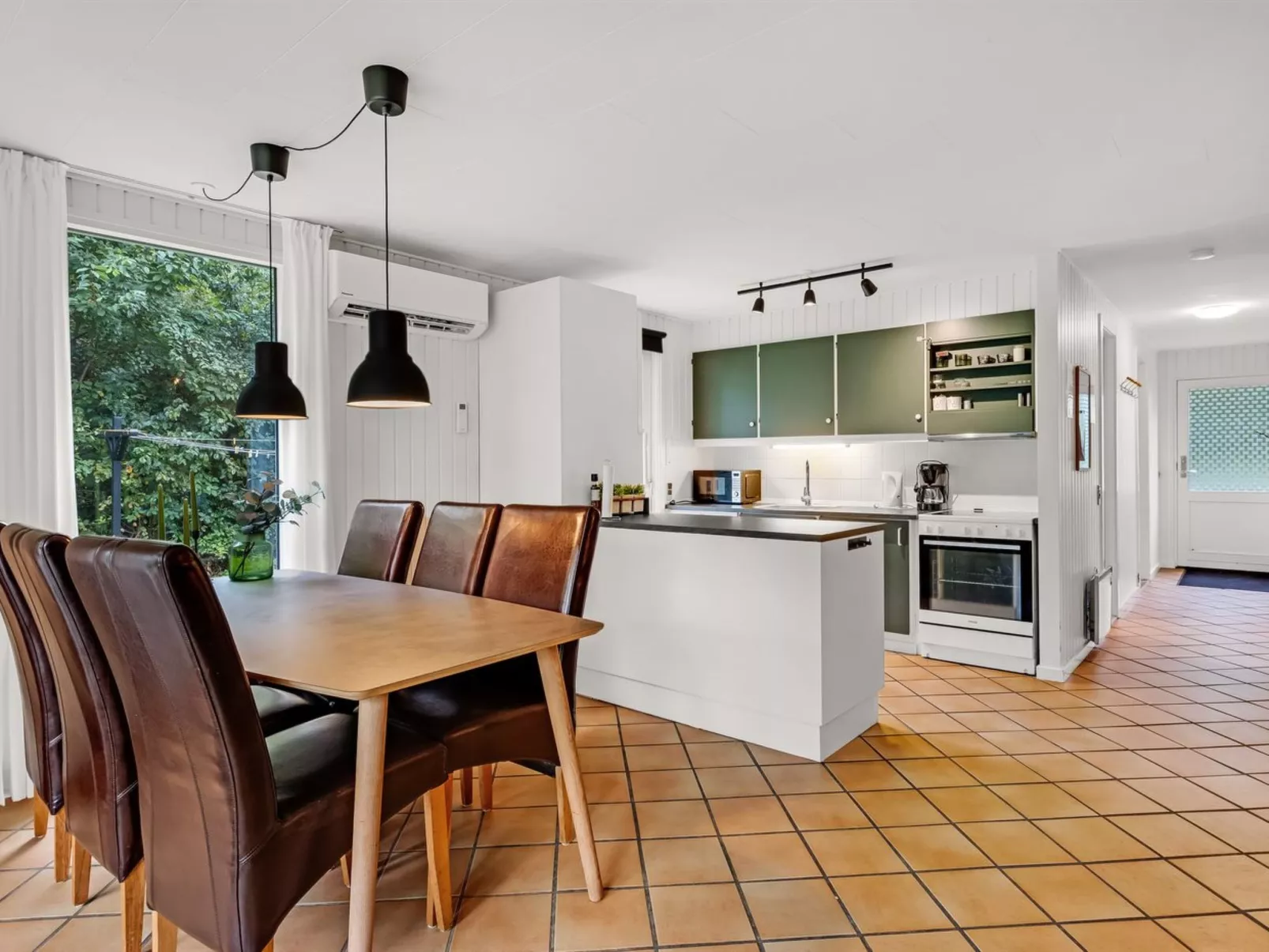 "Ilsebet" - 30km from the sea-Binnen