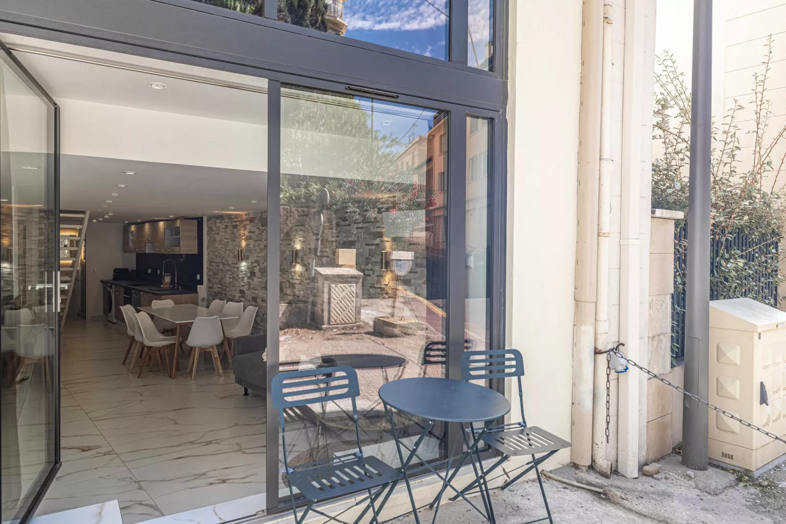 AP-8-GRAGLIA-D-Niet-getagd