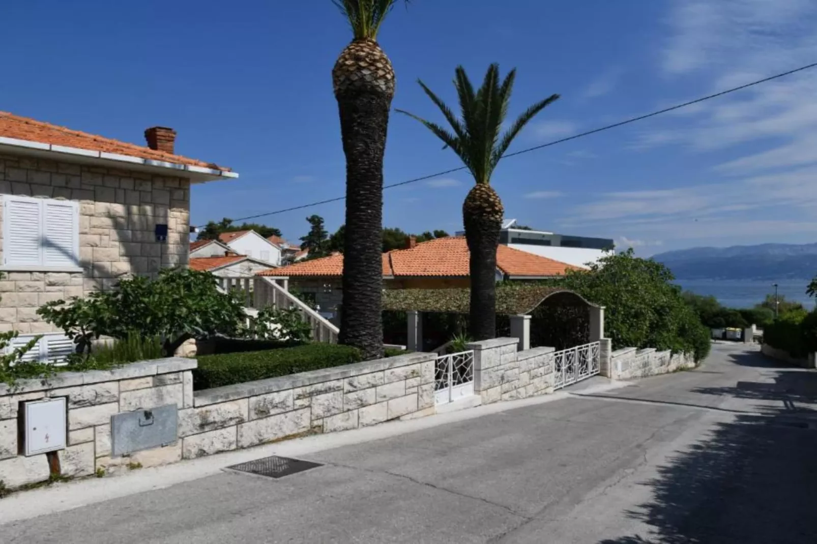 One Bedroom Apartment with Terrace and Garden View