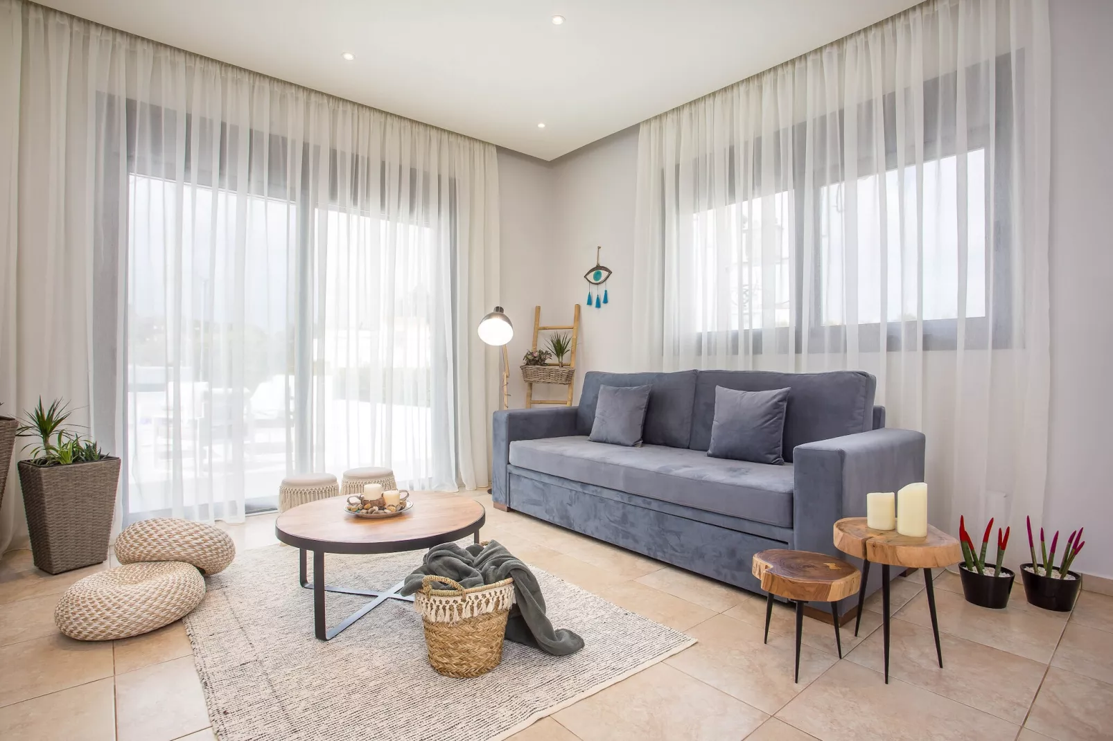 The Sisters Villa-Woonkamer