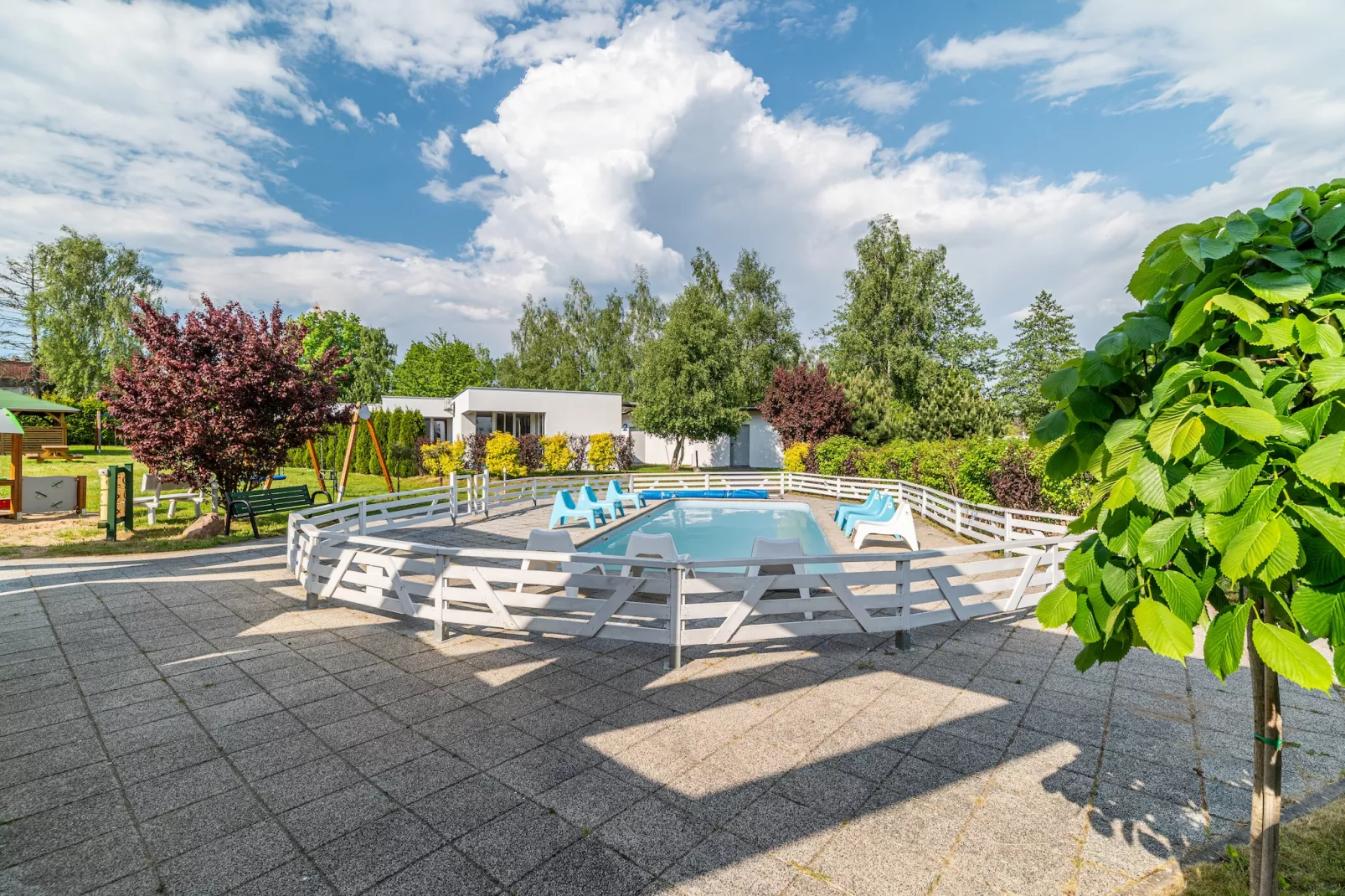 Domki wakacyjne z basenem Sianożąty-Zwembad