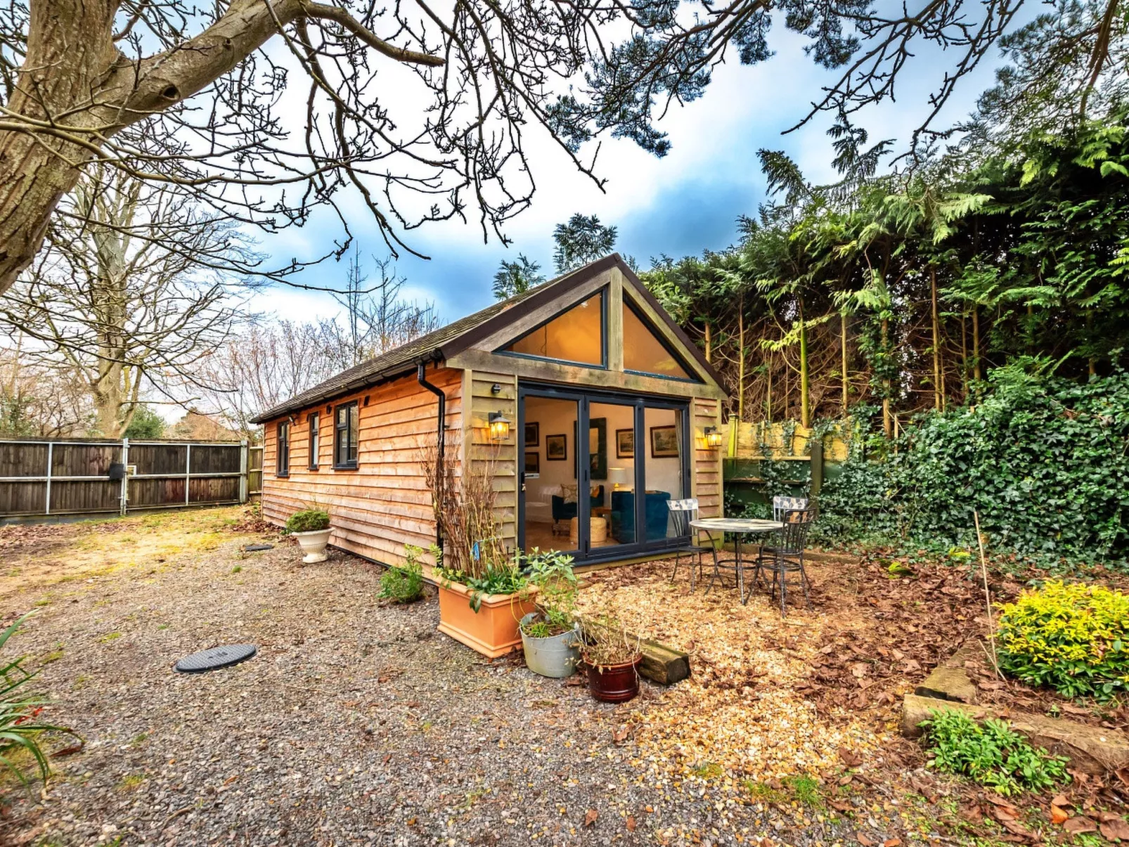 South Downs Lodge-Buiten