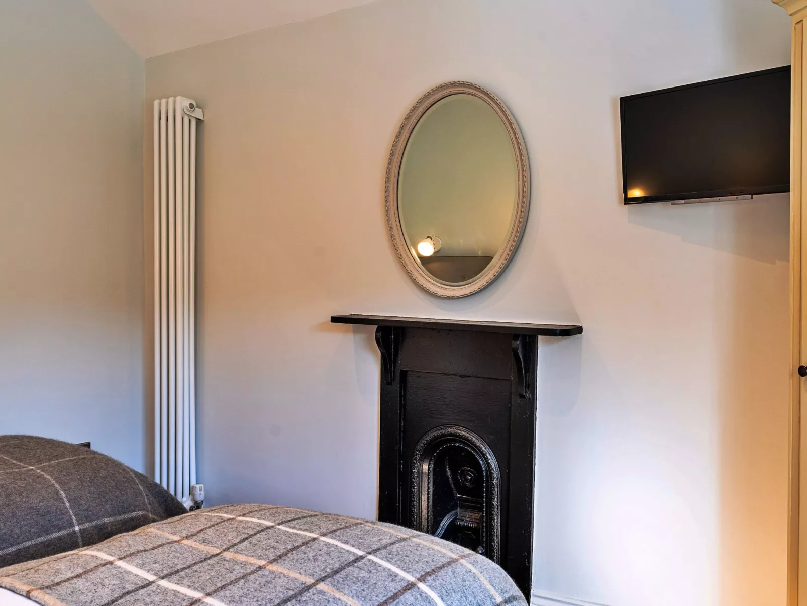 Potters Cottage-Binnen