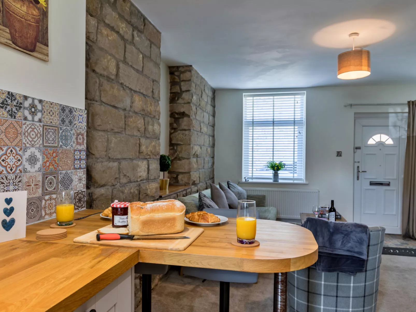 Suzy's Cottage-Binnen