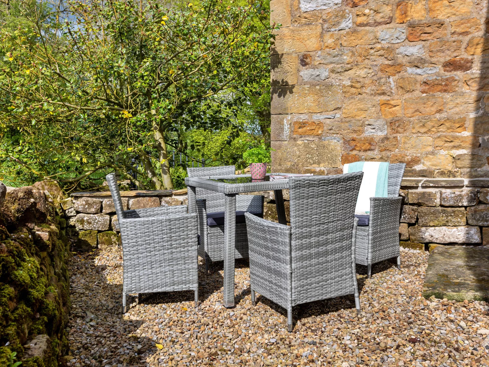 Cherry Cottage Nr Grantley Hall-Buiten