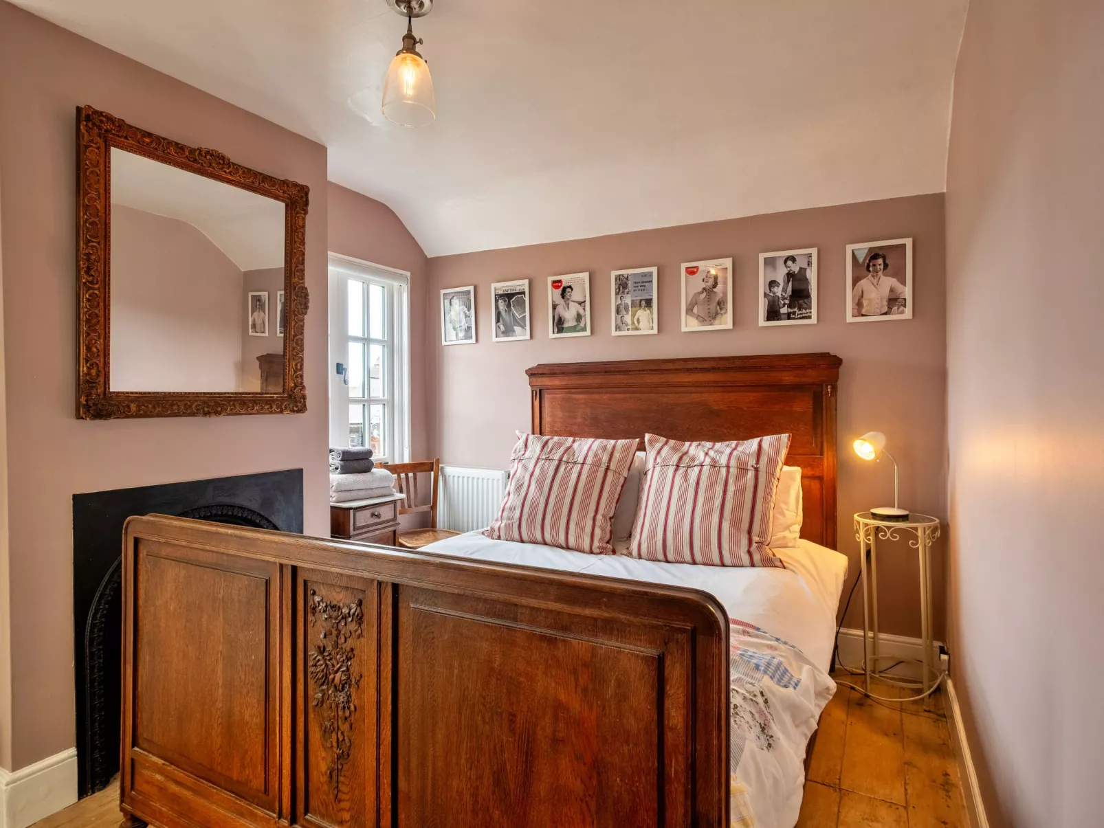 3 Elm Cottage-Binnen