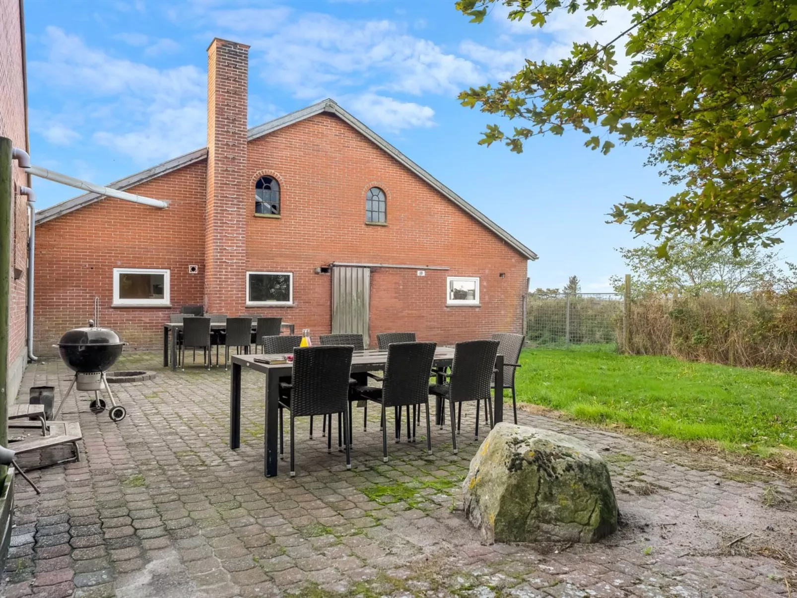 "Nette" - 2km to the fjord-Buiten