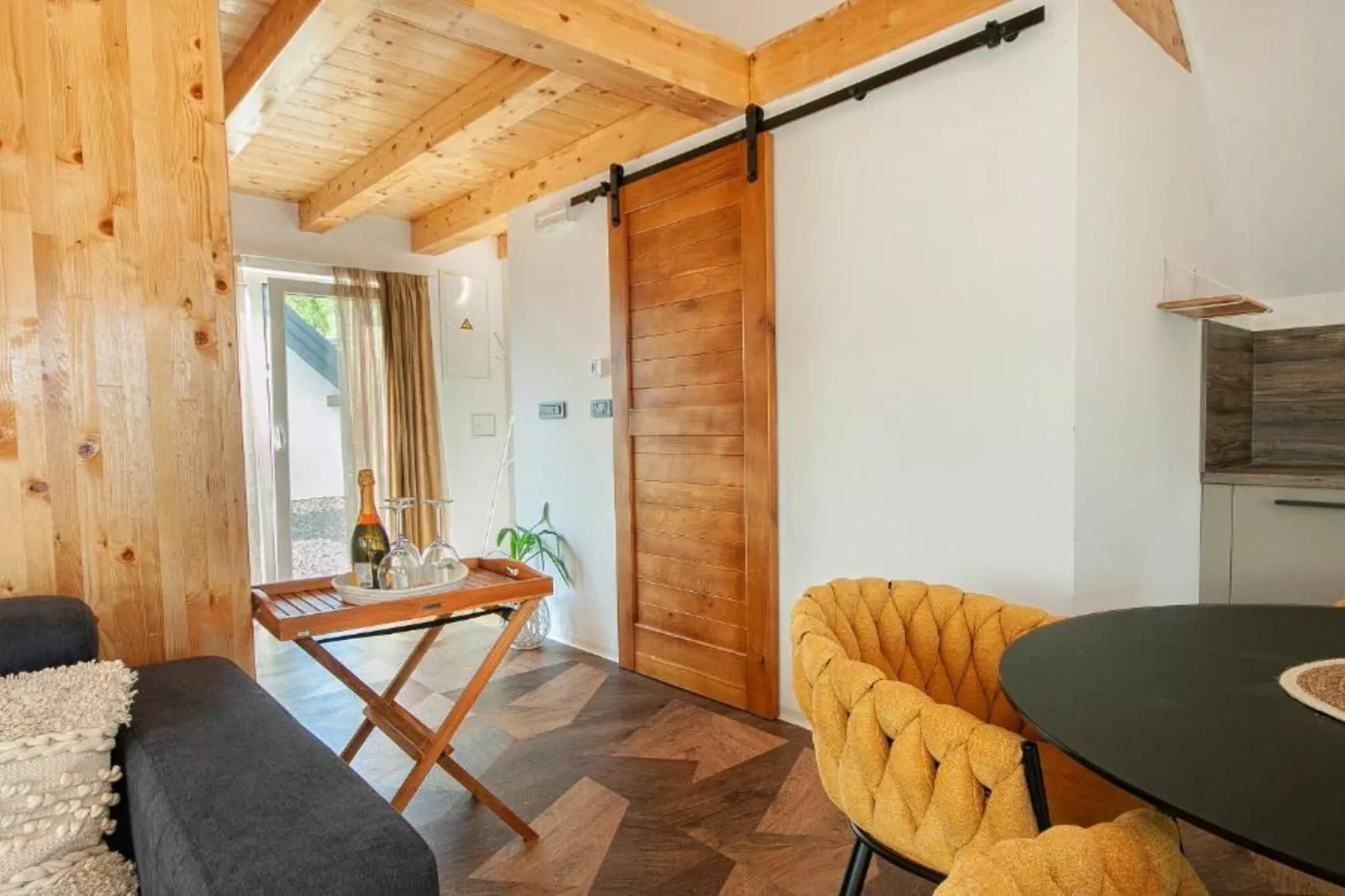 Mountain View Resort (Petar)-Binnen