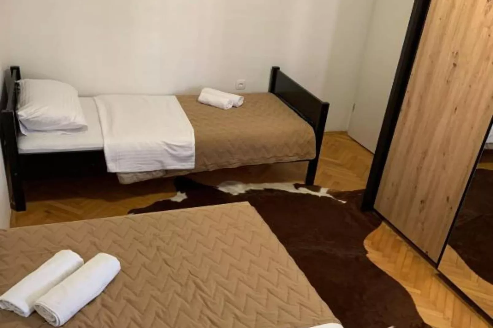 Luxury Apartment Ivo  with Jacuzzi near the beach - Two Bedroom Apartment-Slaapkamer