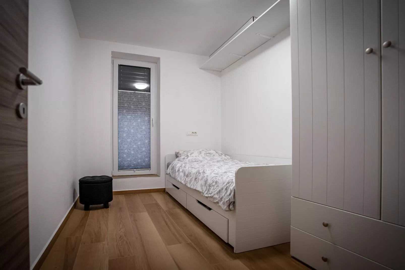 Peaceful Oasis in Nature Holiday Home with Terrace and Sauna - Three Bedroom Holiday Home with Terrace and Sauna-Slaapkamer