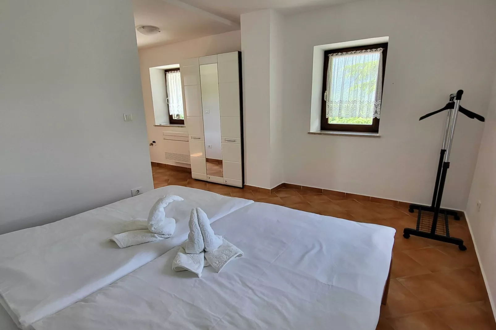 Peaceful Countryside Holiday Home with Terrace - One Bedroom Holiday Home with Terrace-Slaapkamer