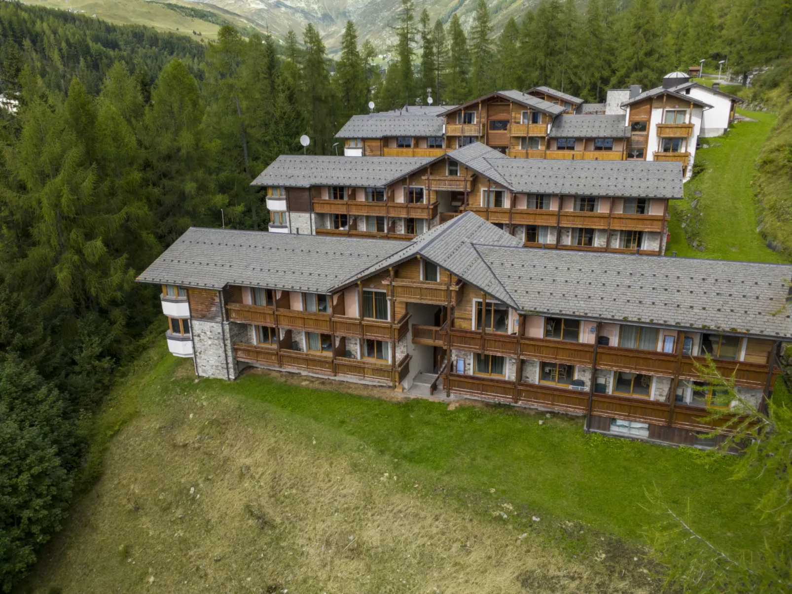 Residence gli Scoiattoli-Buiten