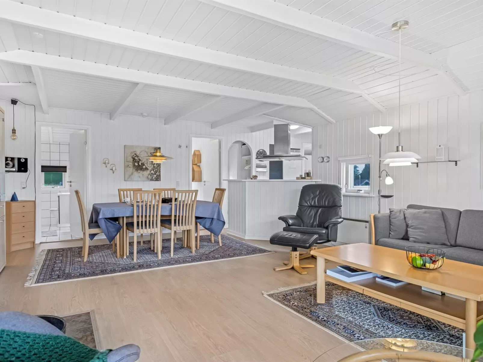 "Joonatan" - 900m from the sea-Binnen