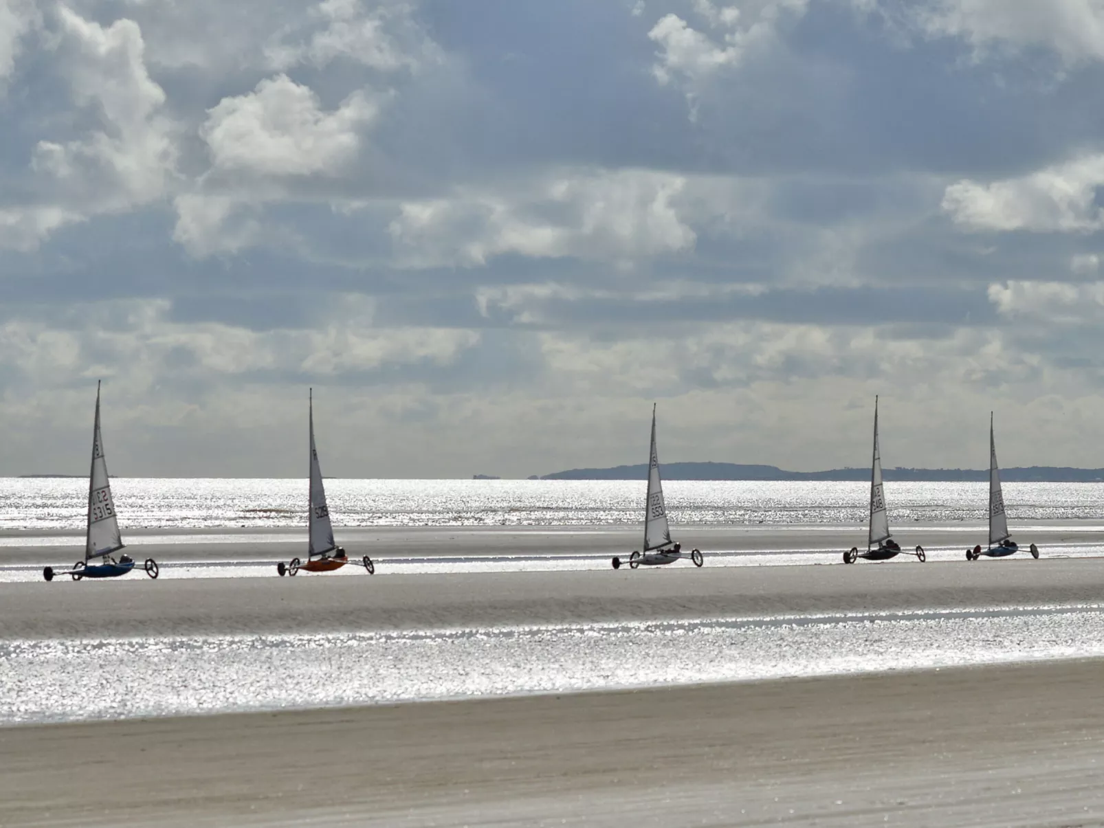 Courtyard HC No 8-Buiten