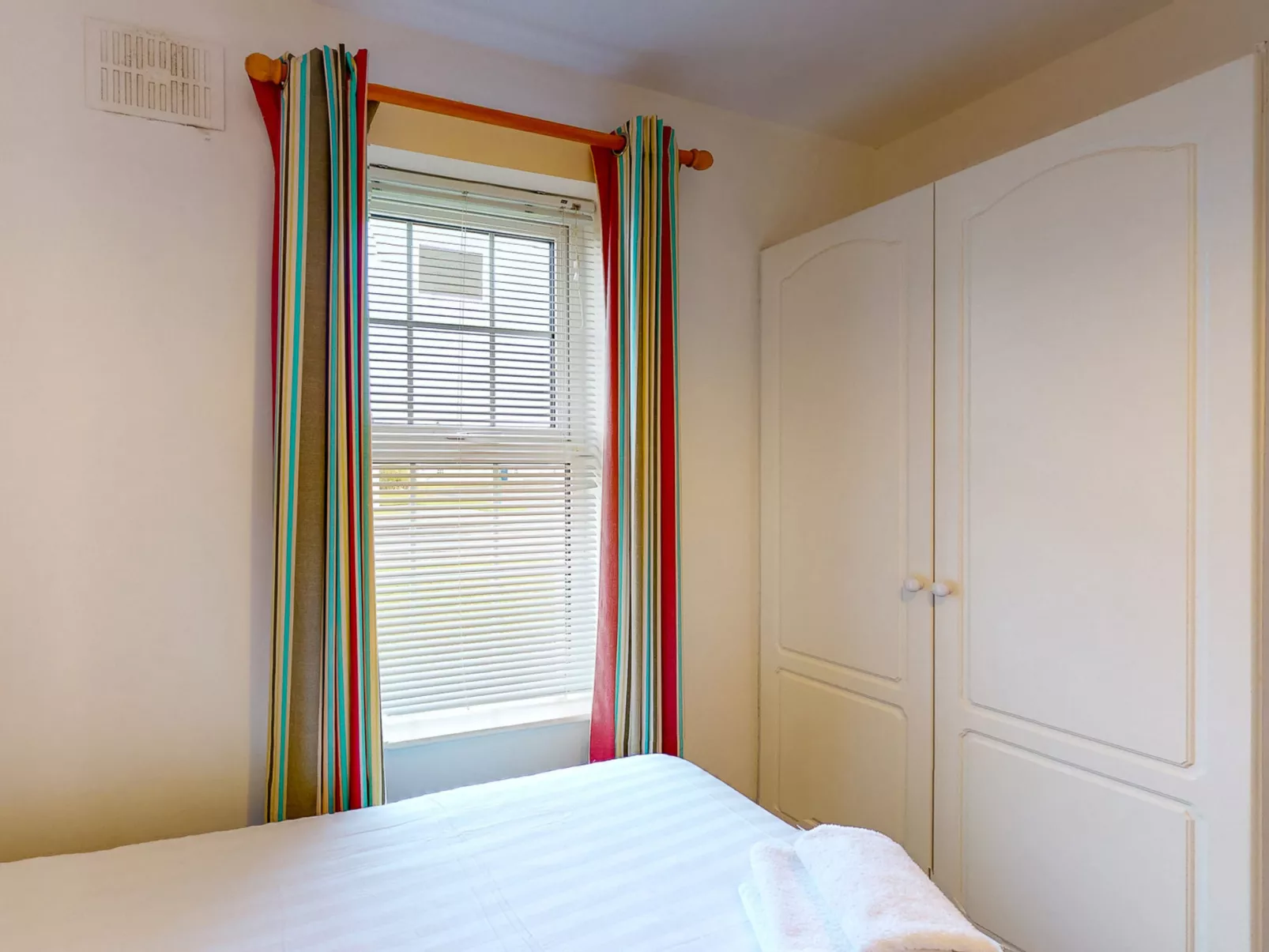 Ballybunion(TR4) HC No 27-Binnen