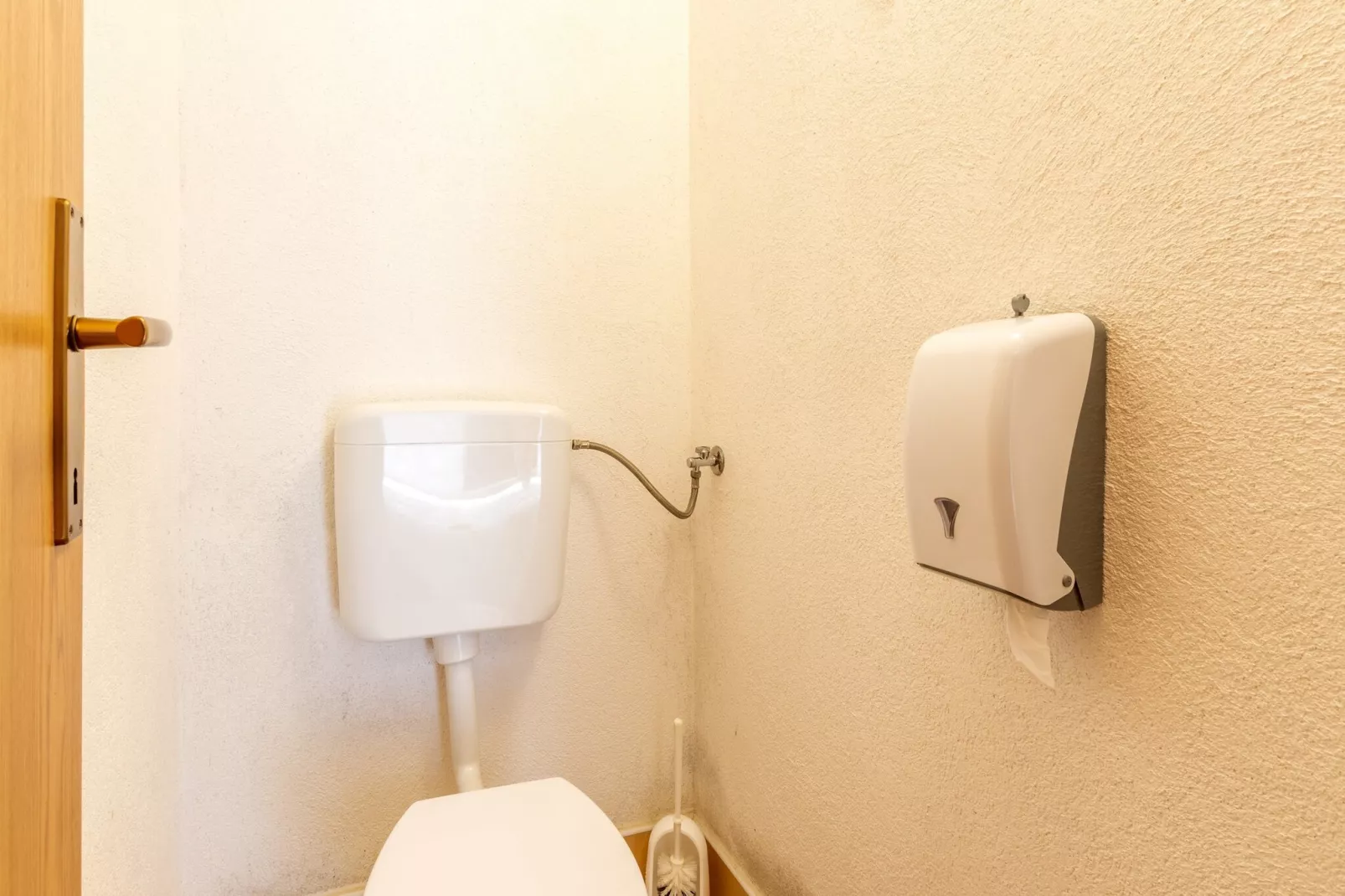 Rustical Resort Kokorići with Shared Outdoor Swimming Pool - Two Bedroom Holiday Home-Badkamer