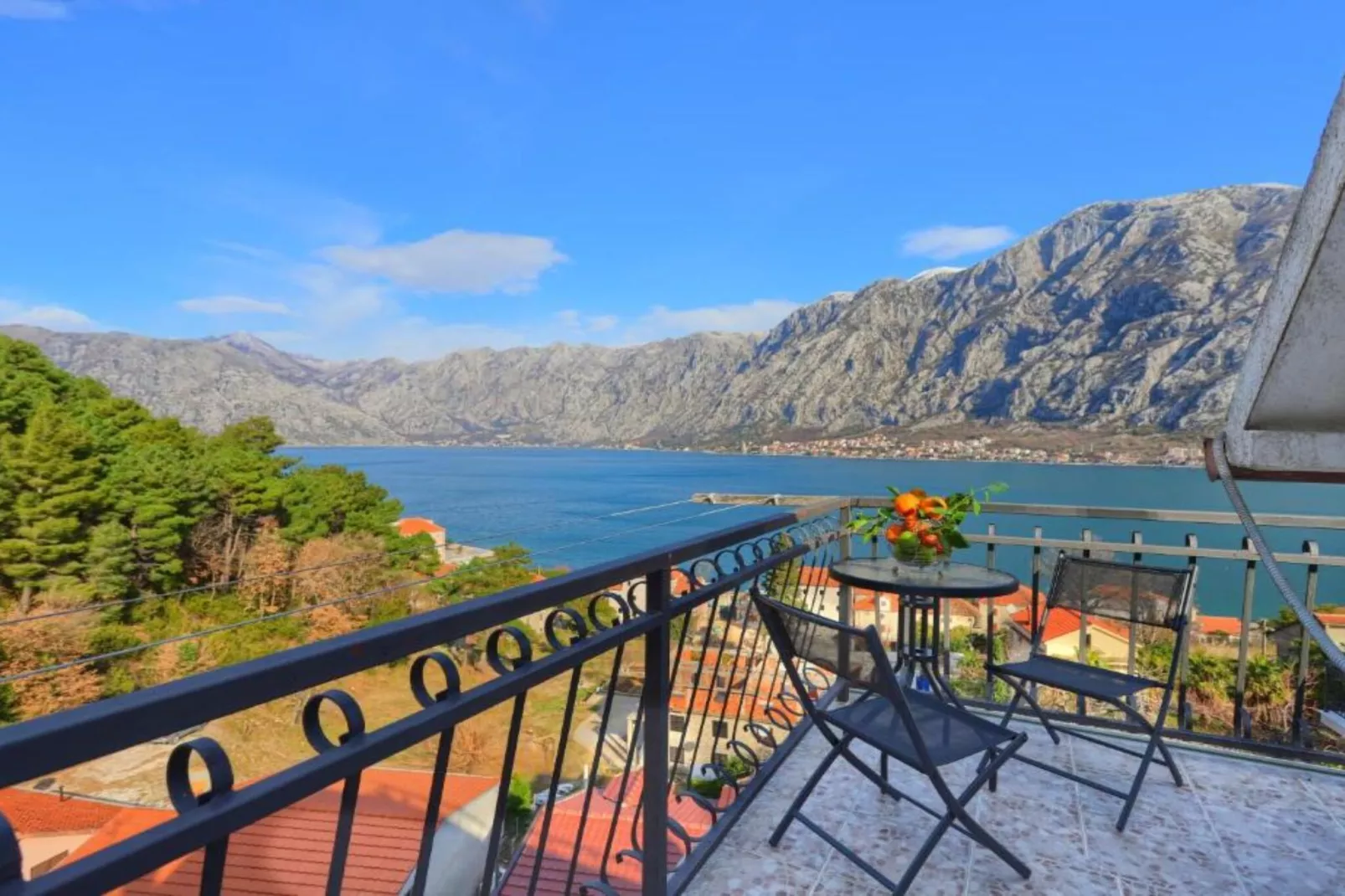 Charming Kotor Bay Retreat Just Steps from the Beach - Two Bedroom Apartment With Sea View-Terrasbalkon