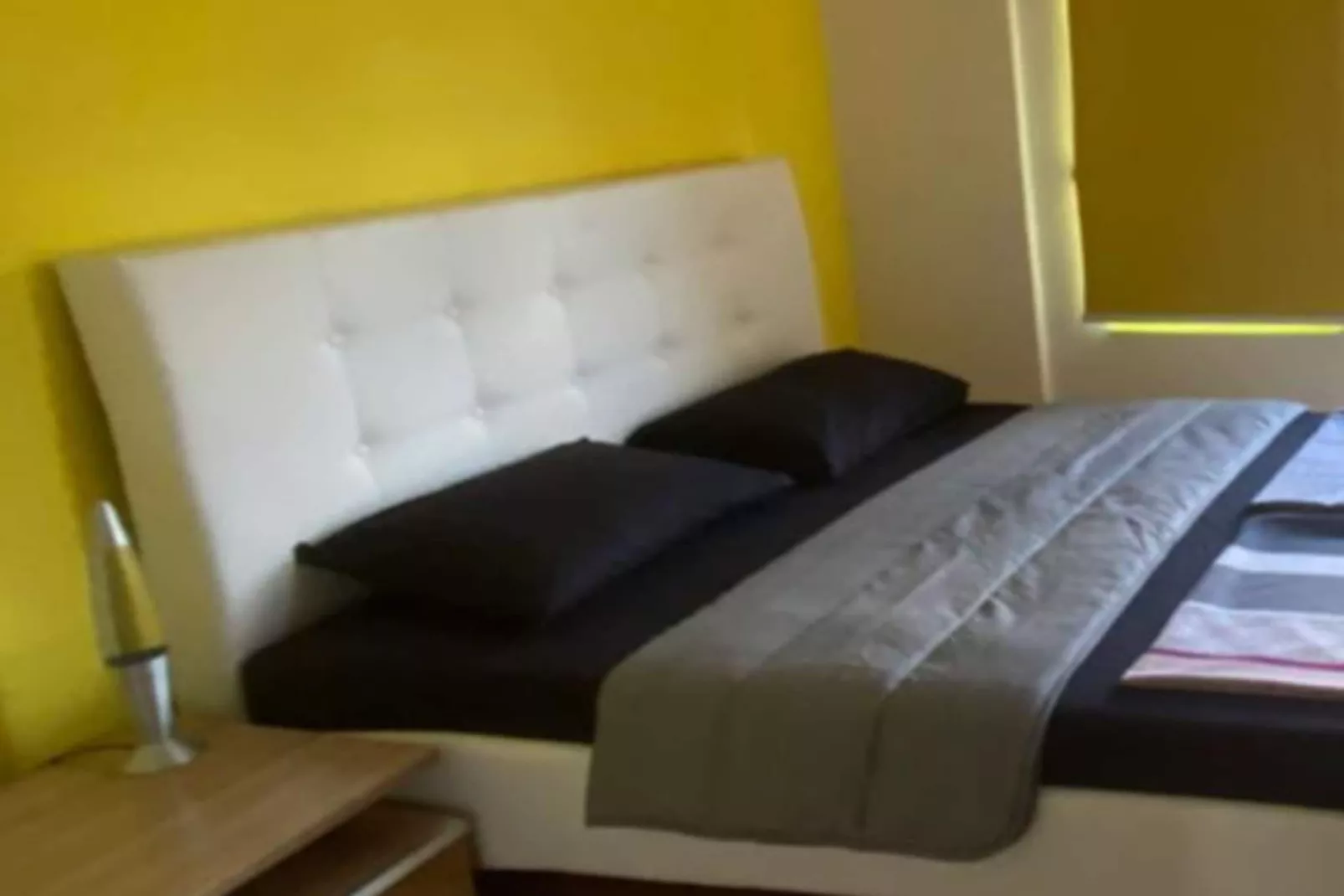 Villa Sarajevo Hills - Five Bedroom Villa with Terrace and Garden-Slaapkamer