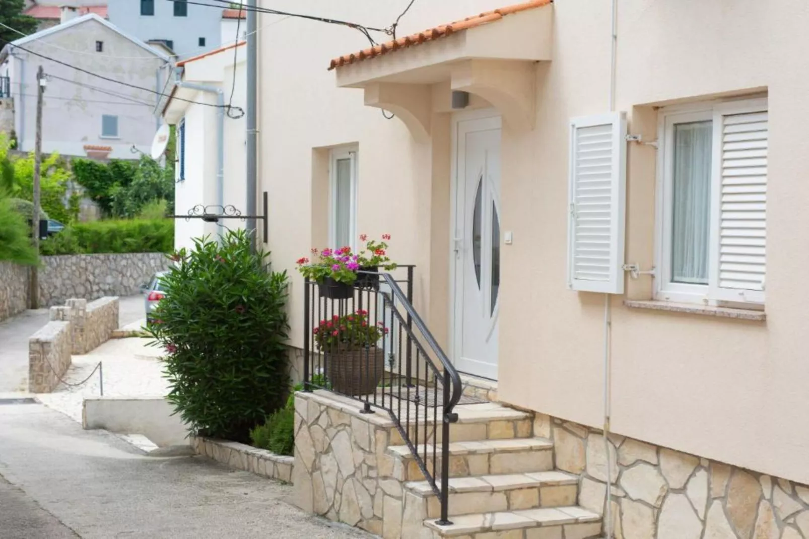 One-Bedroom Apartment With Terrace And Sea View-Buitenlucht