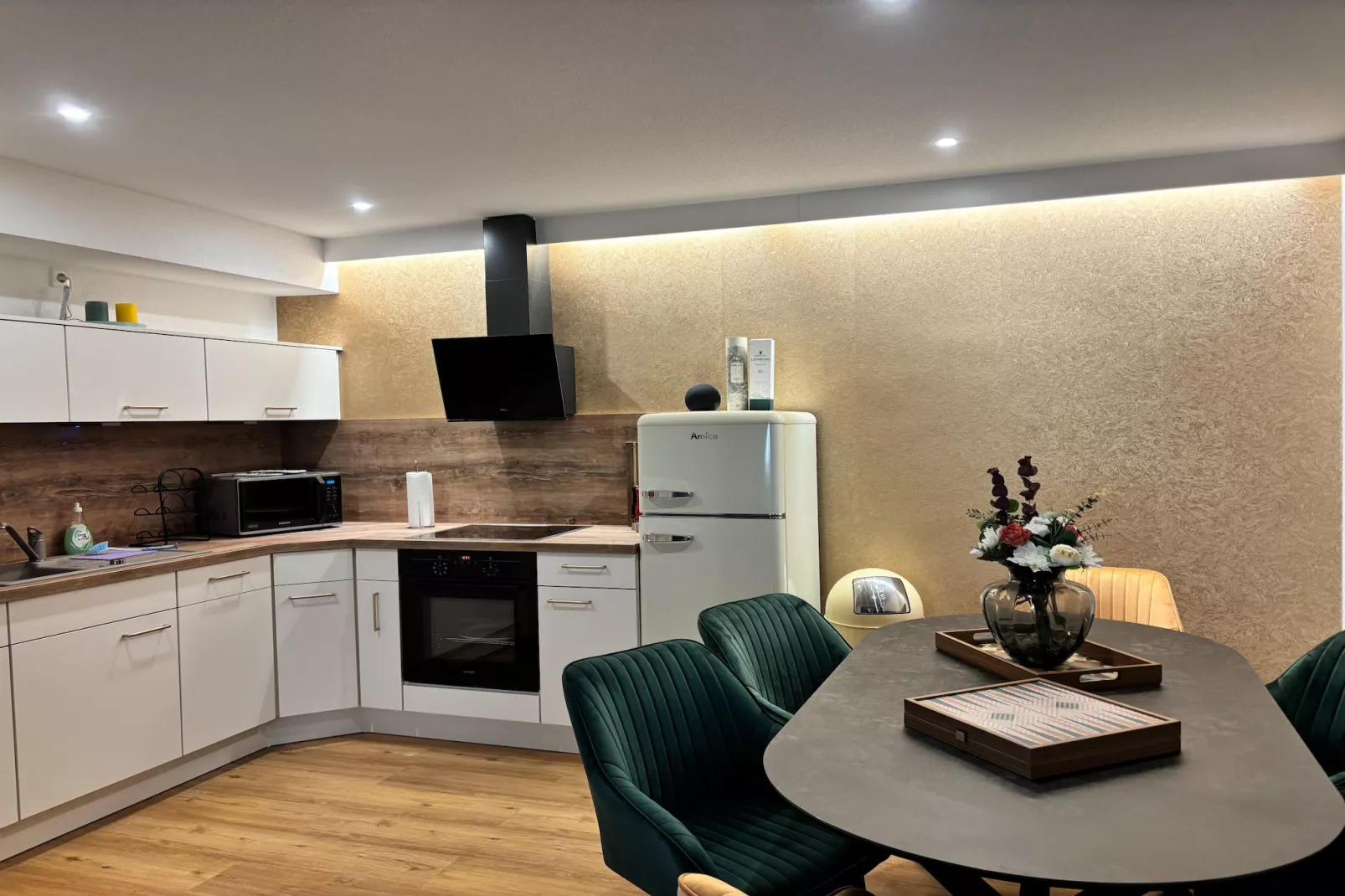 Luxuriöses Wohnen im historischen Haus-Keuken