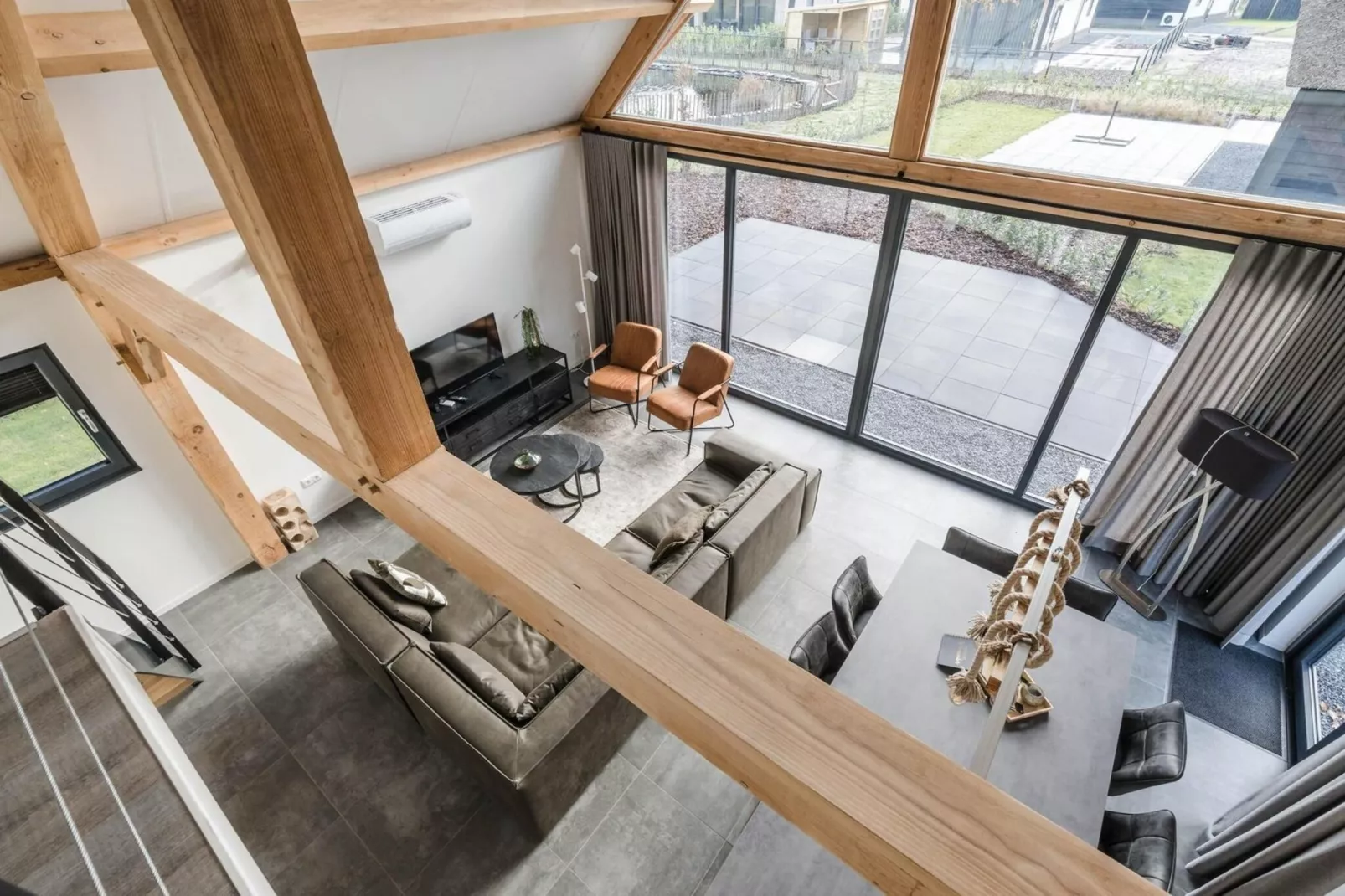 Farm Lodge 677-Woonkamer