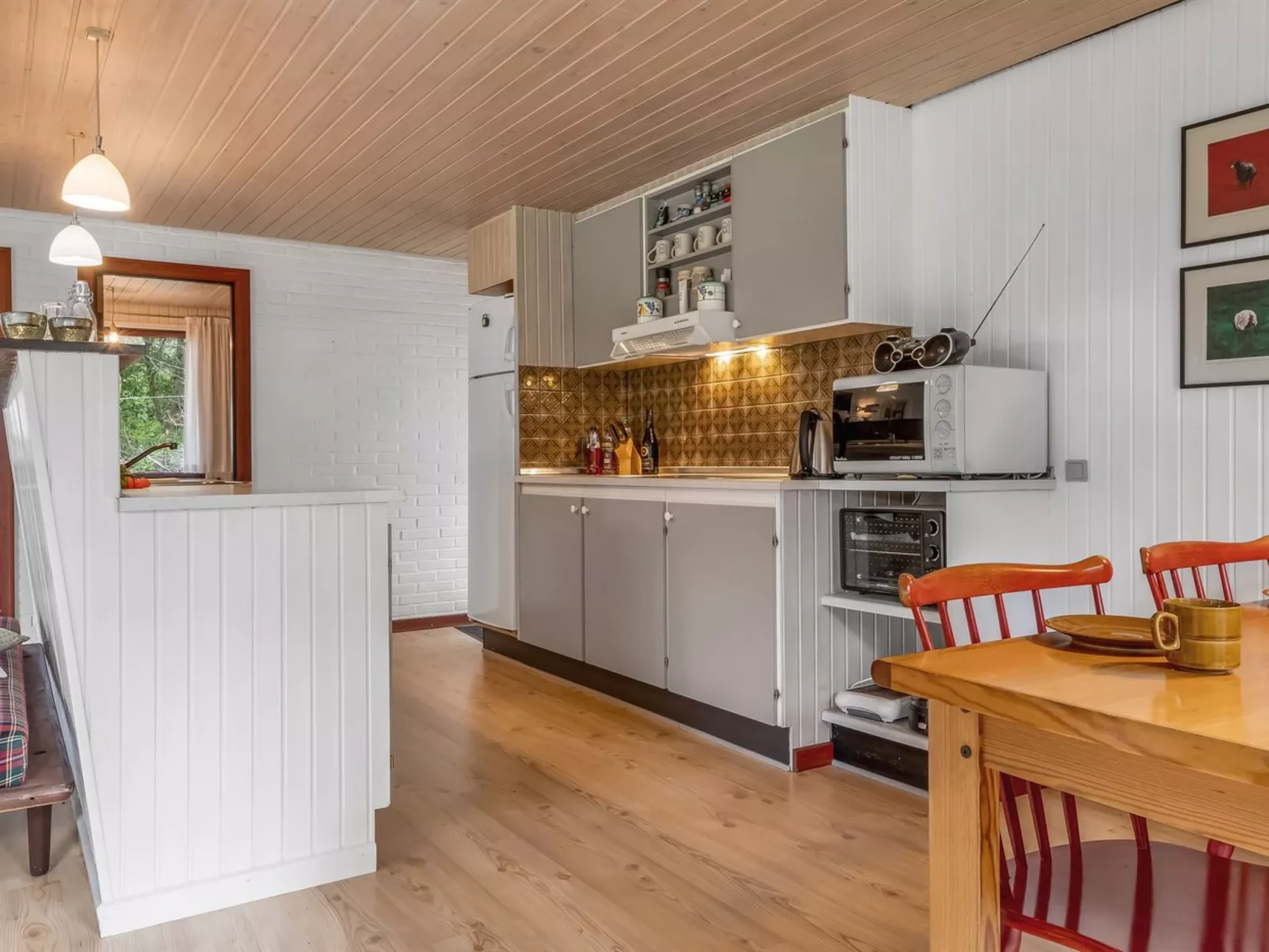 "Wenche" - 840m from the sea-Binnen