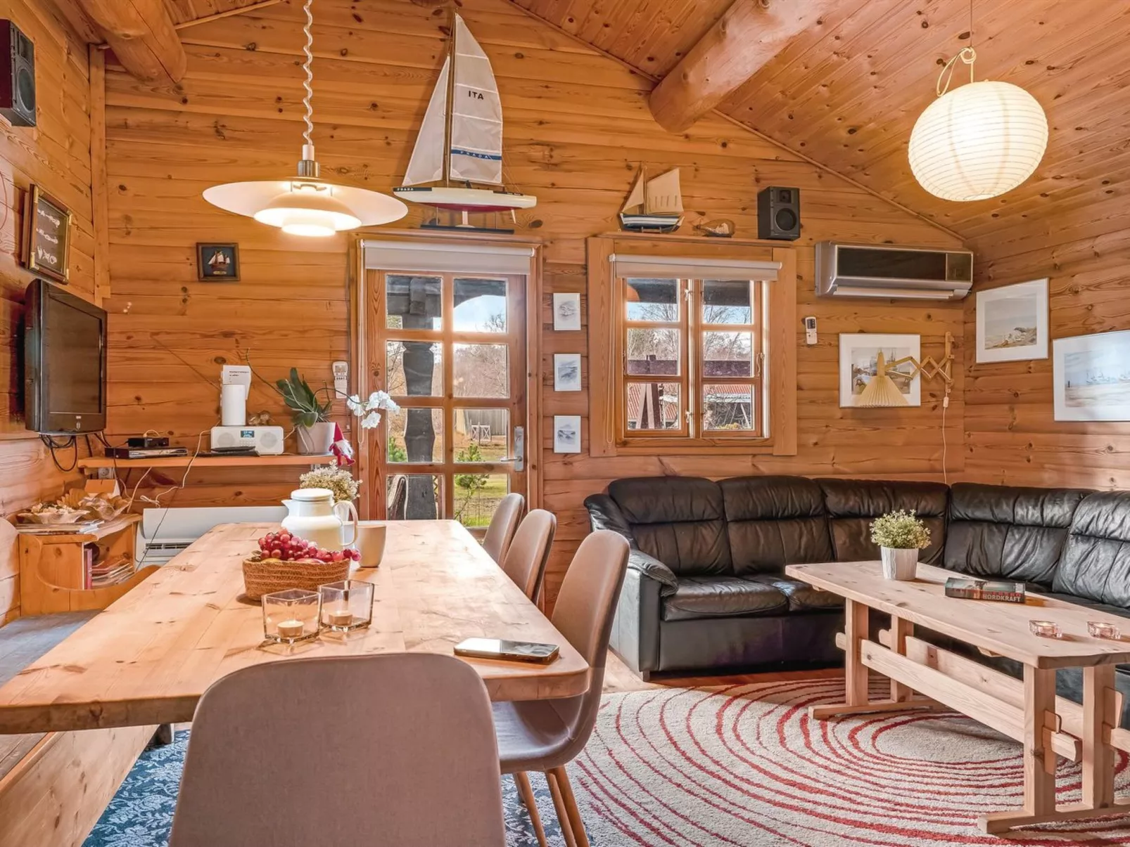 "Hakon" - 1km from the sea-Binnen