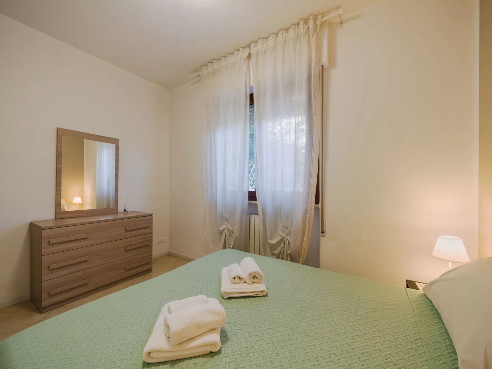 Sunflower piano terra-Binnen