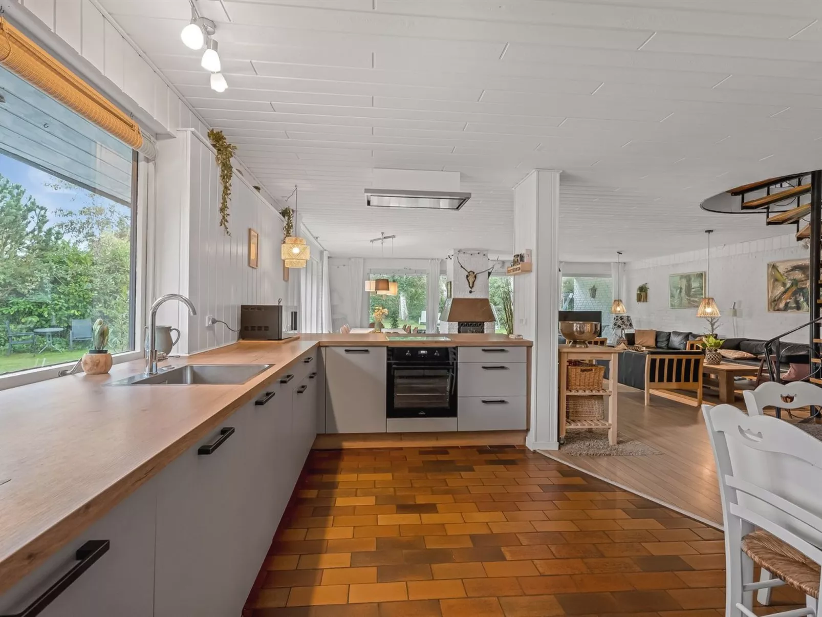 "Gia" - 500m from the sea-Binnen