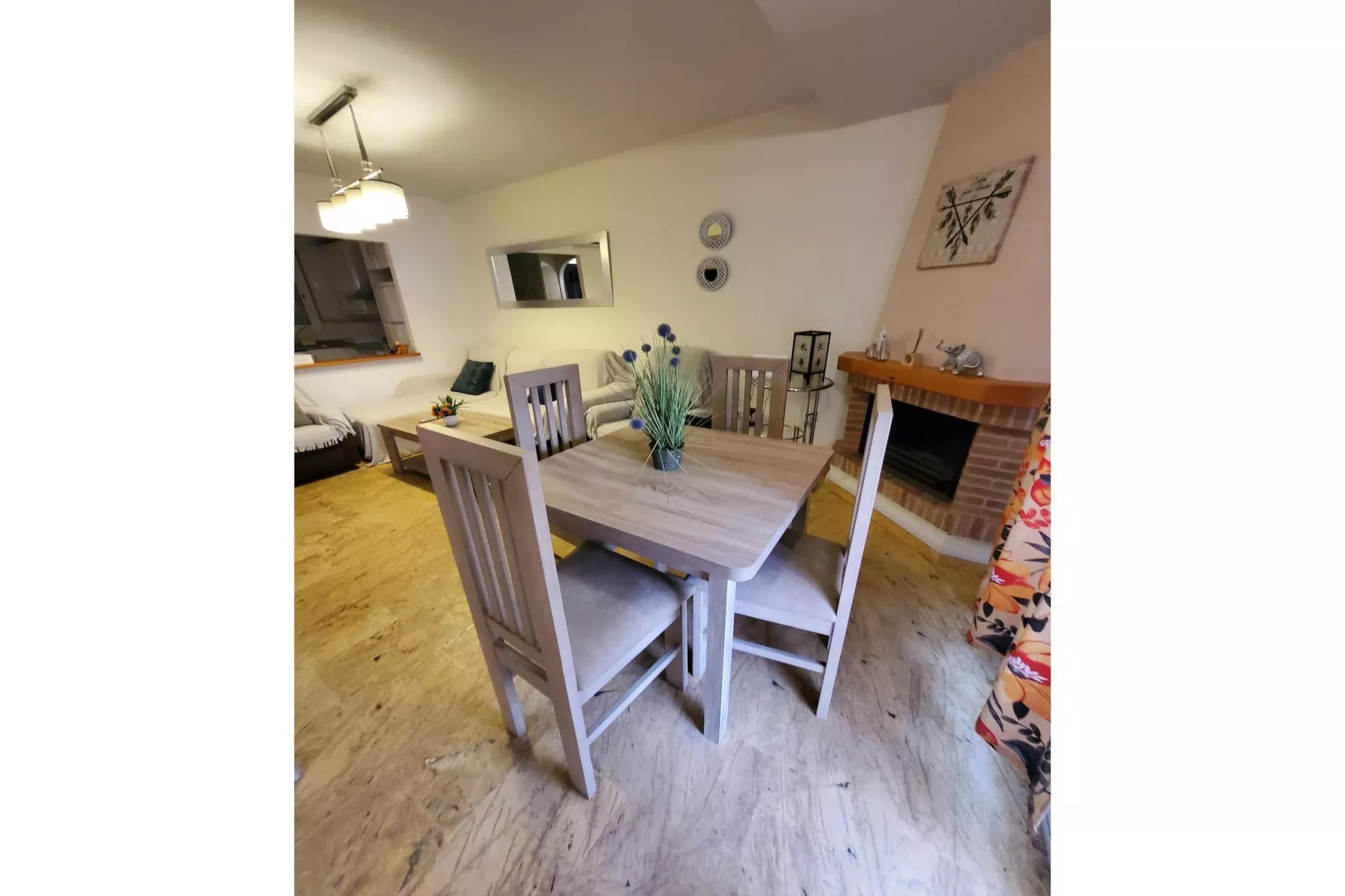 CT 341 AL - Faro's Casa Adosada-Eetkamer