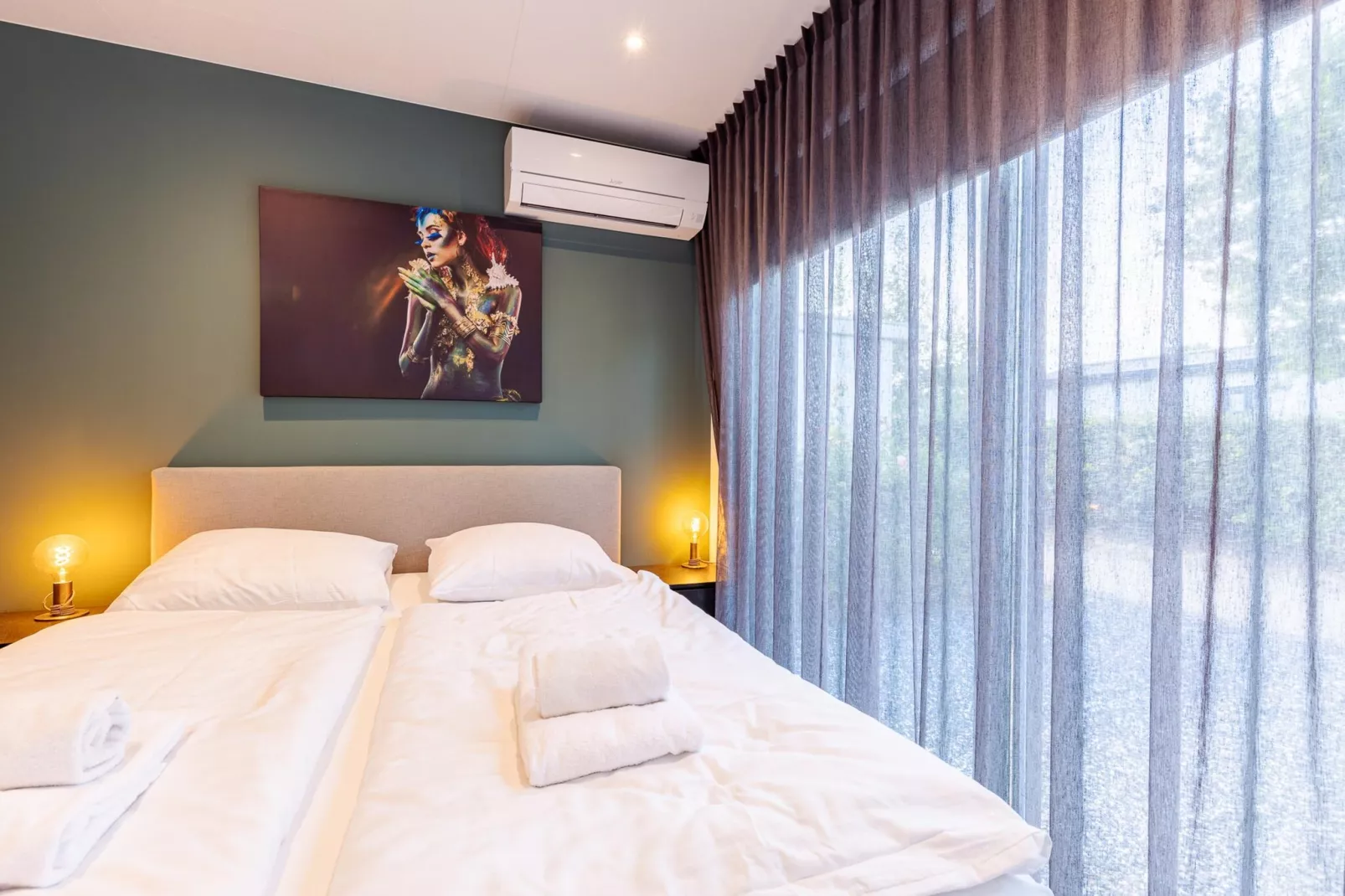 Chalet Julianahoeve | Beachhouse Renesse 2645-Slaapkamer