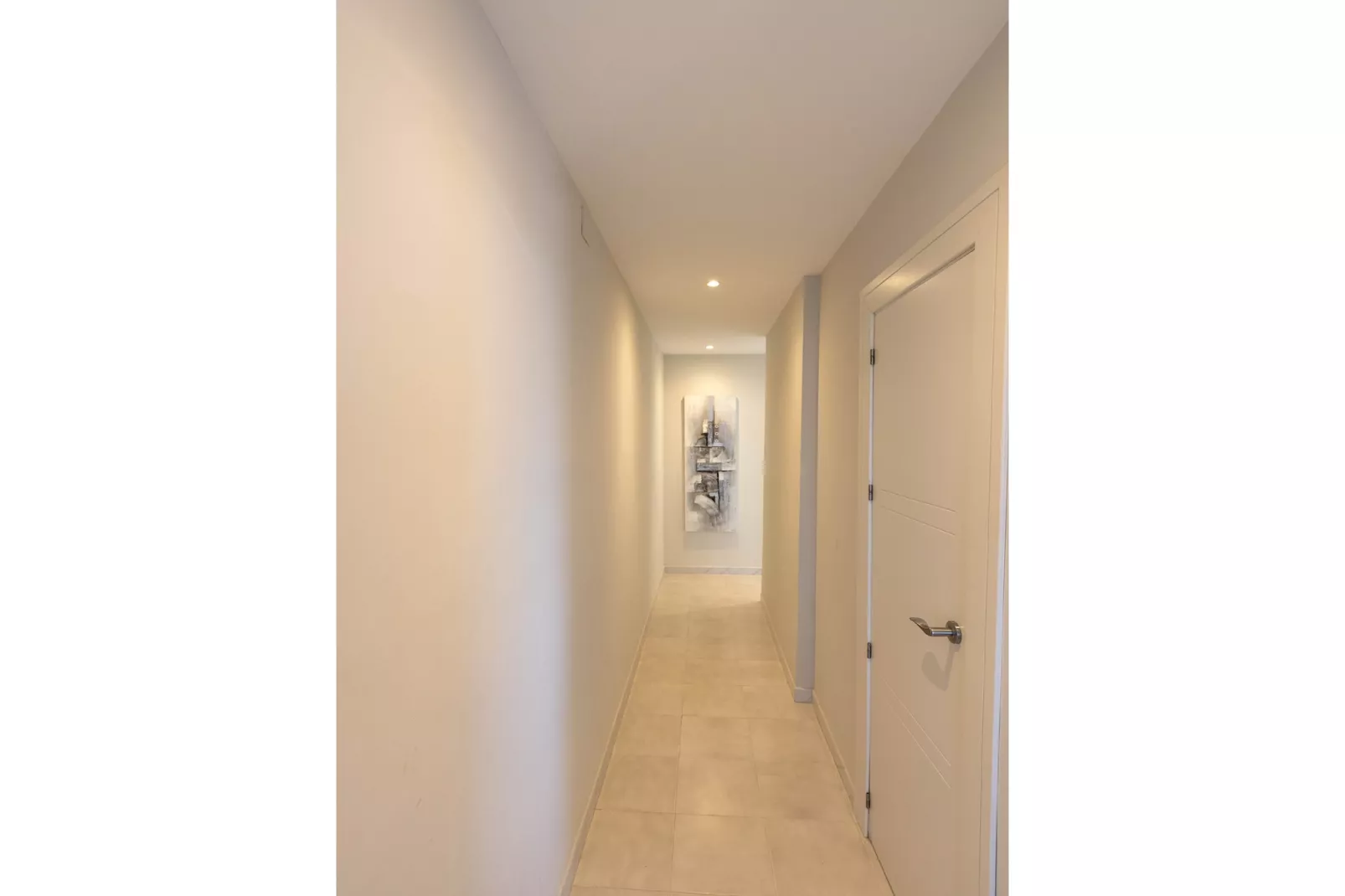 CT 383 GR - Faro's Almuñecar Beachfront for 4-Overloop