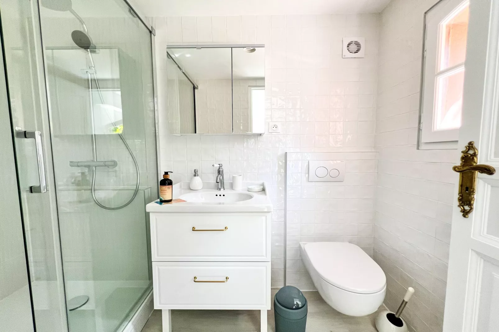 Doppelhaushälfte in Milizac-Badkamer