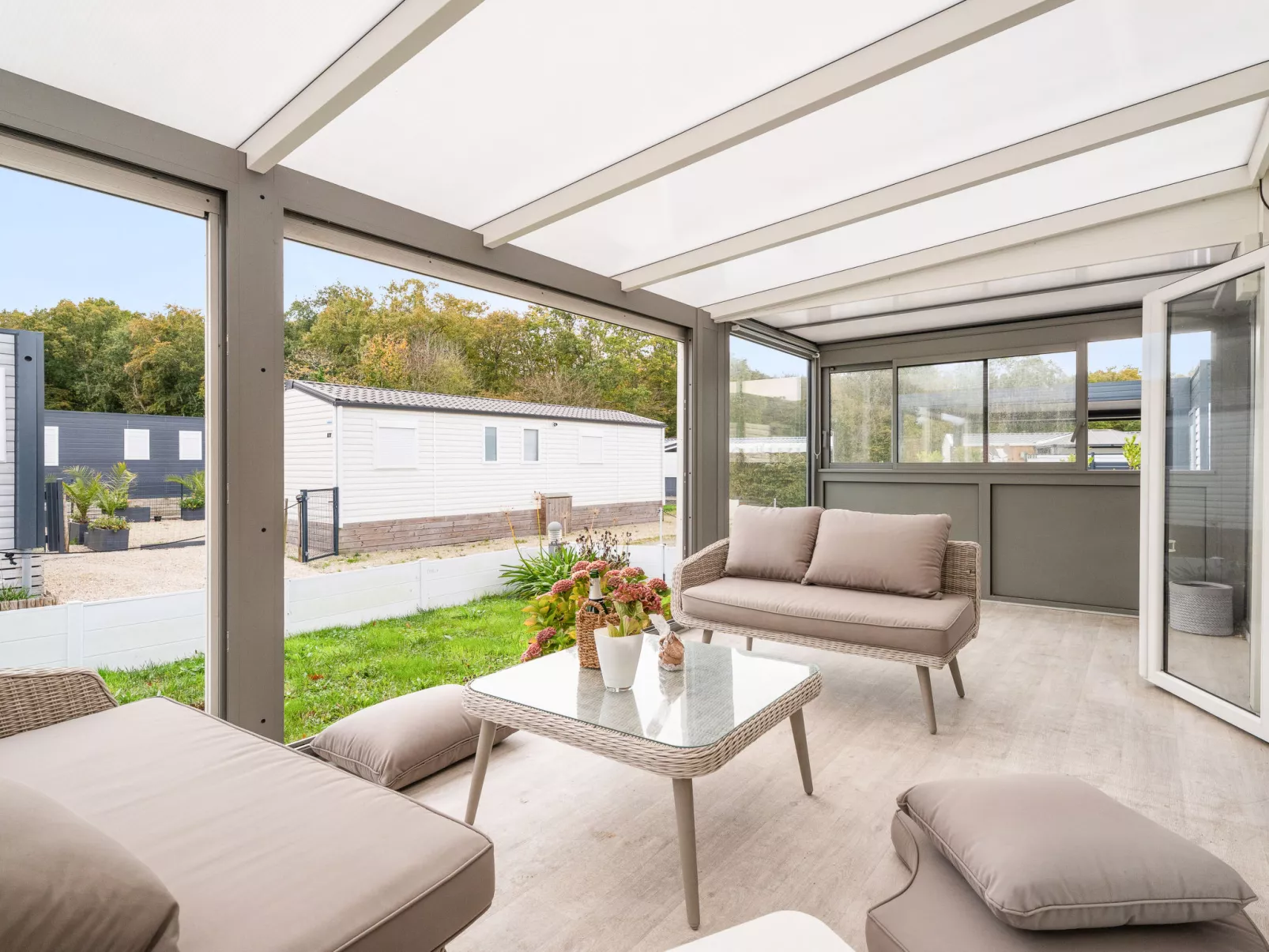 Le Bois d'Amour-Buiten