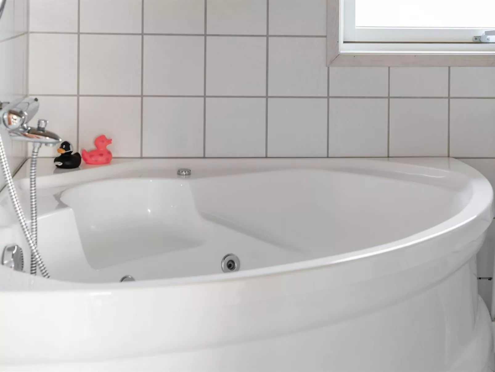 "Nicolaus" - 1.3km from the sea-Binnen