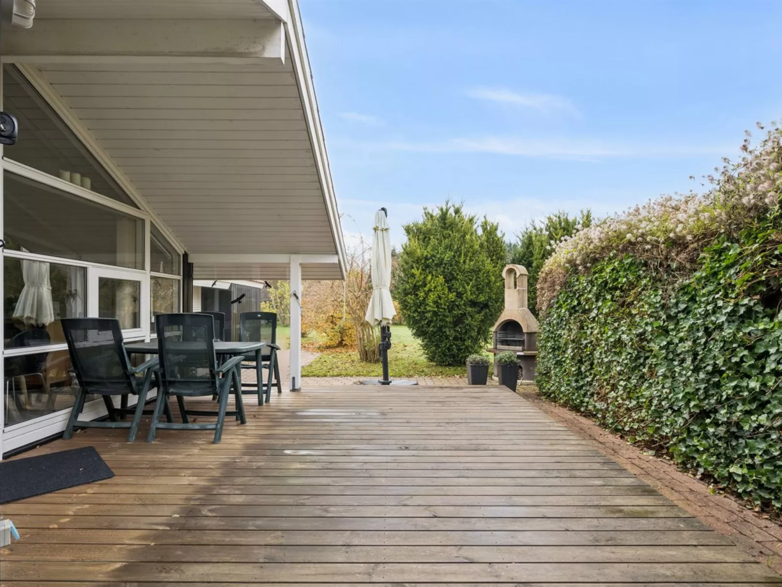 "Gyda" - 840m from the sea-Buiten