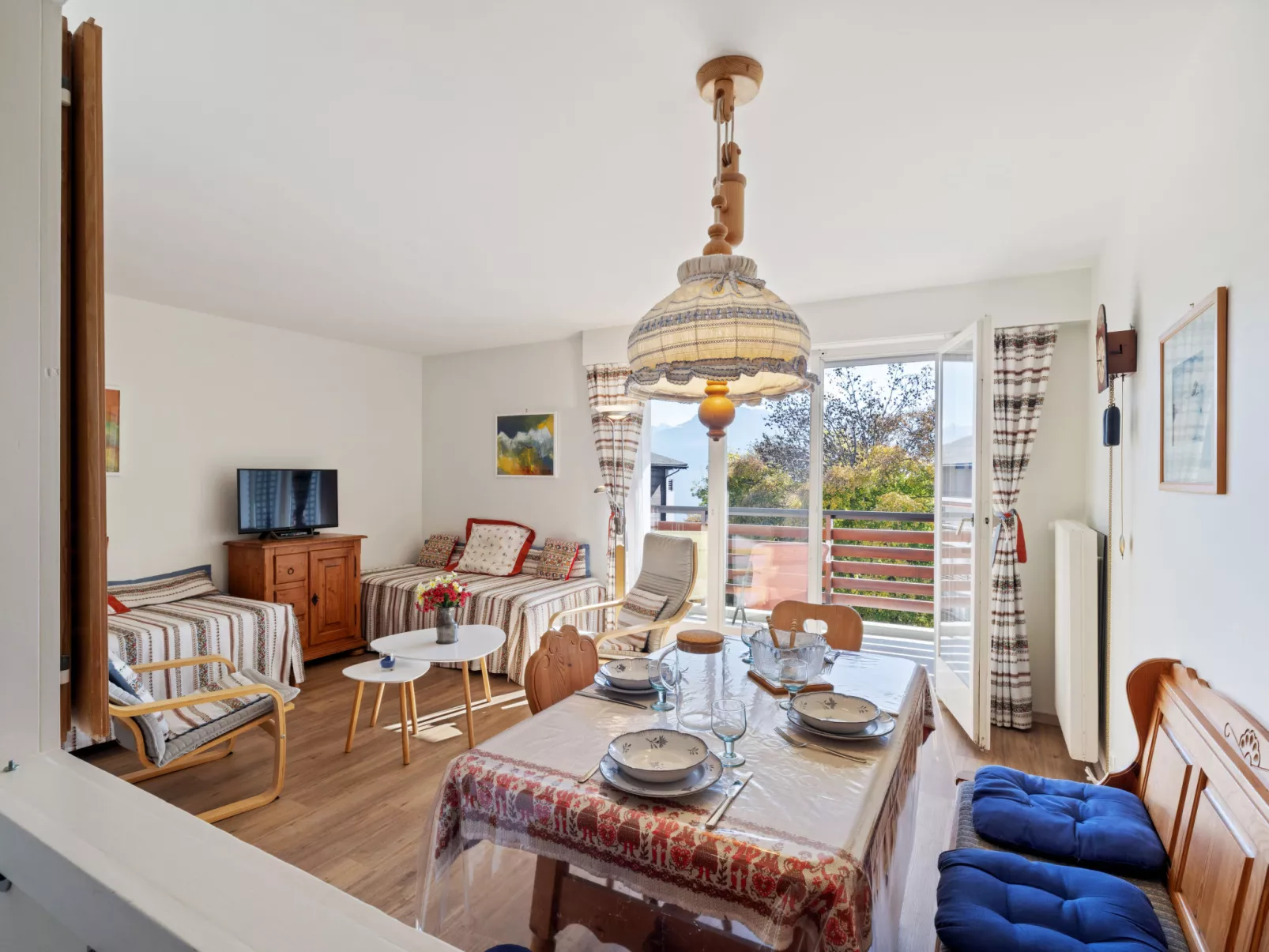 Armorial Ouest 51-Binnen