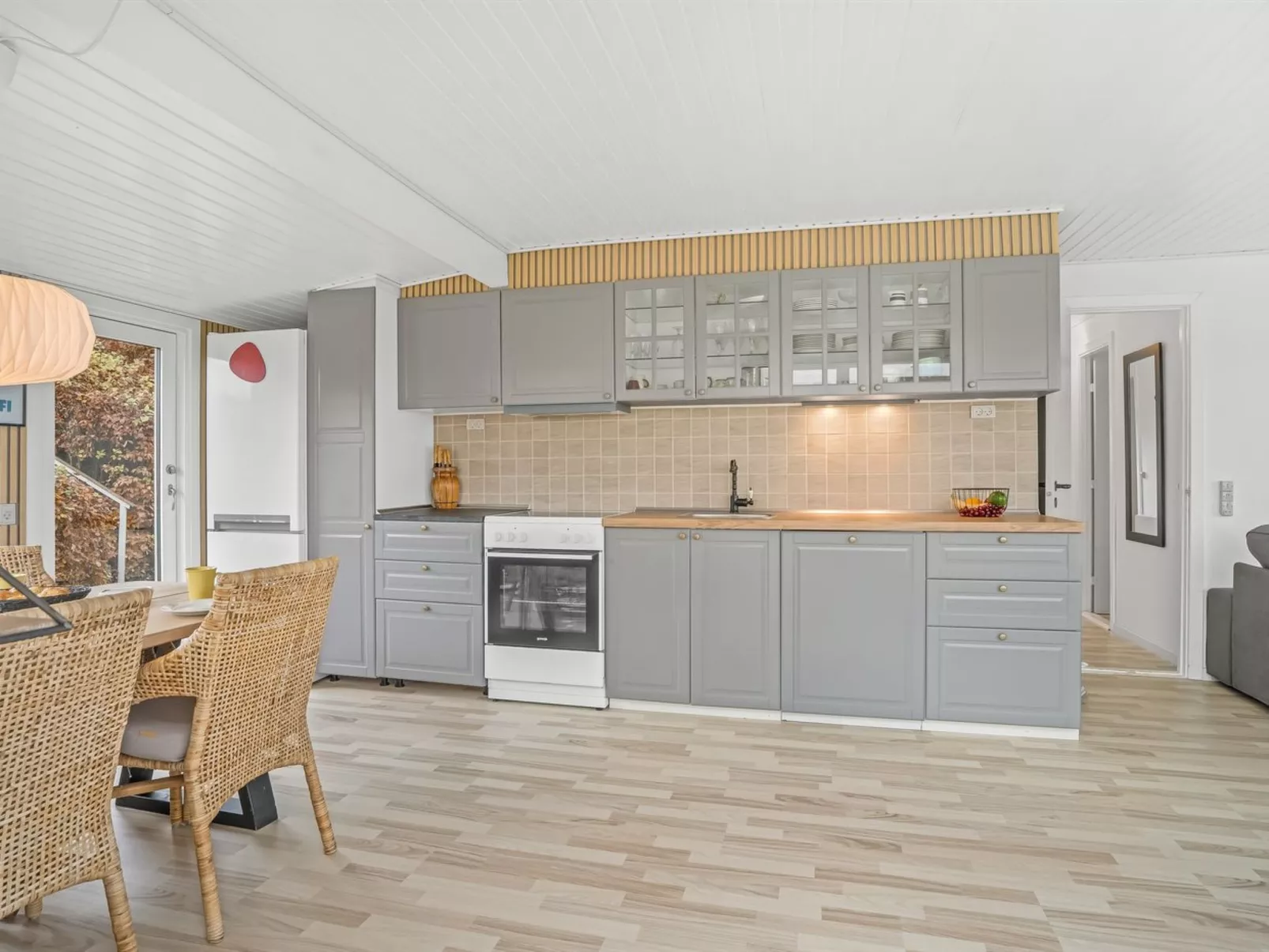 "Hjalma" - 250m to the fjord-Binnen