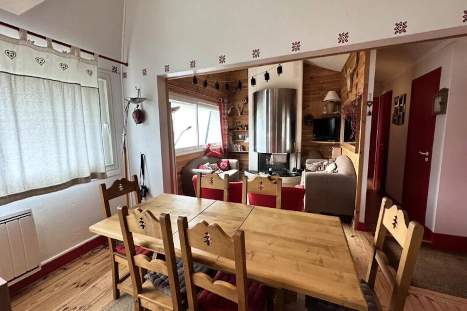 Appartements à Saint Jacques Des Blats-Niet-getagd