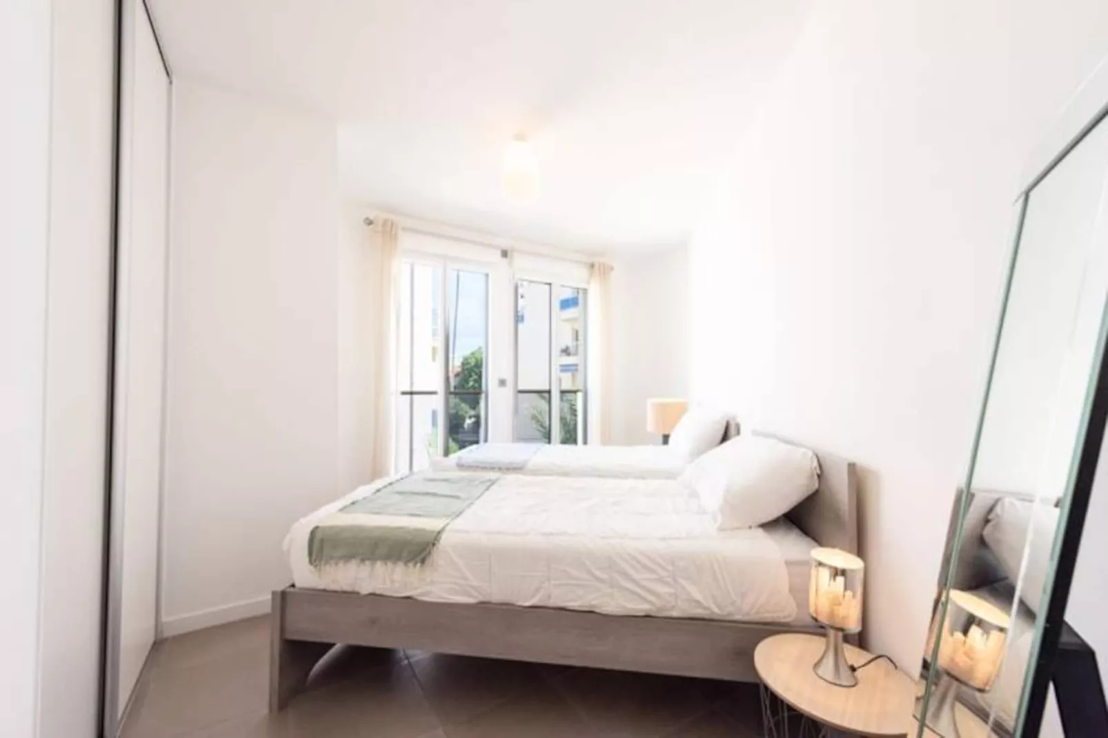 Résidence 3p Piscine, Parking Et Plages &agrave; 100m-Niet-getagd