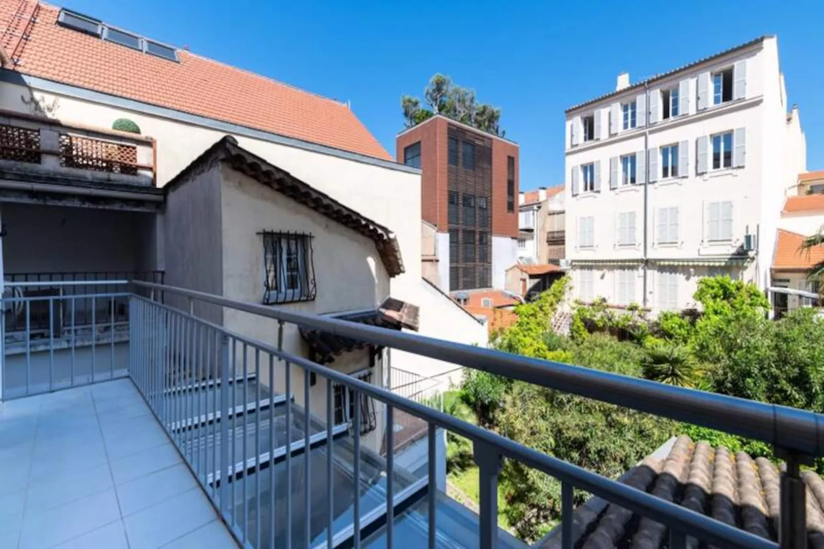 Résidence 3p Terrasse & Calme Cannes Centre-Niet-getagd