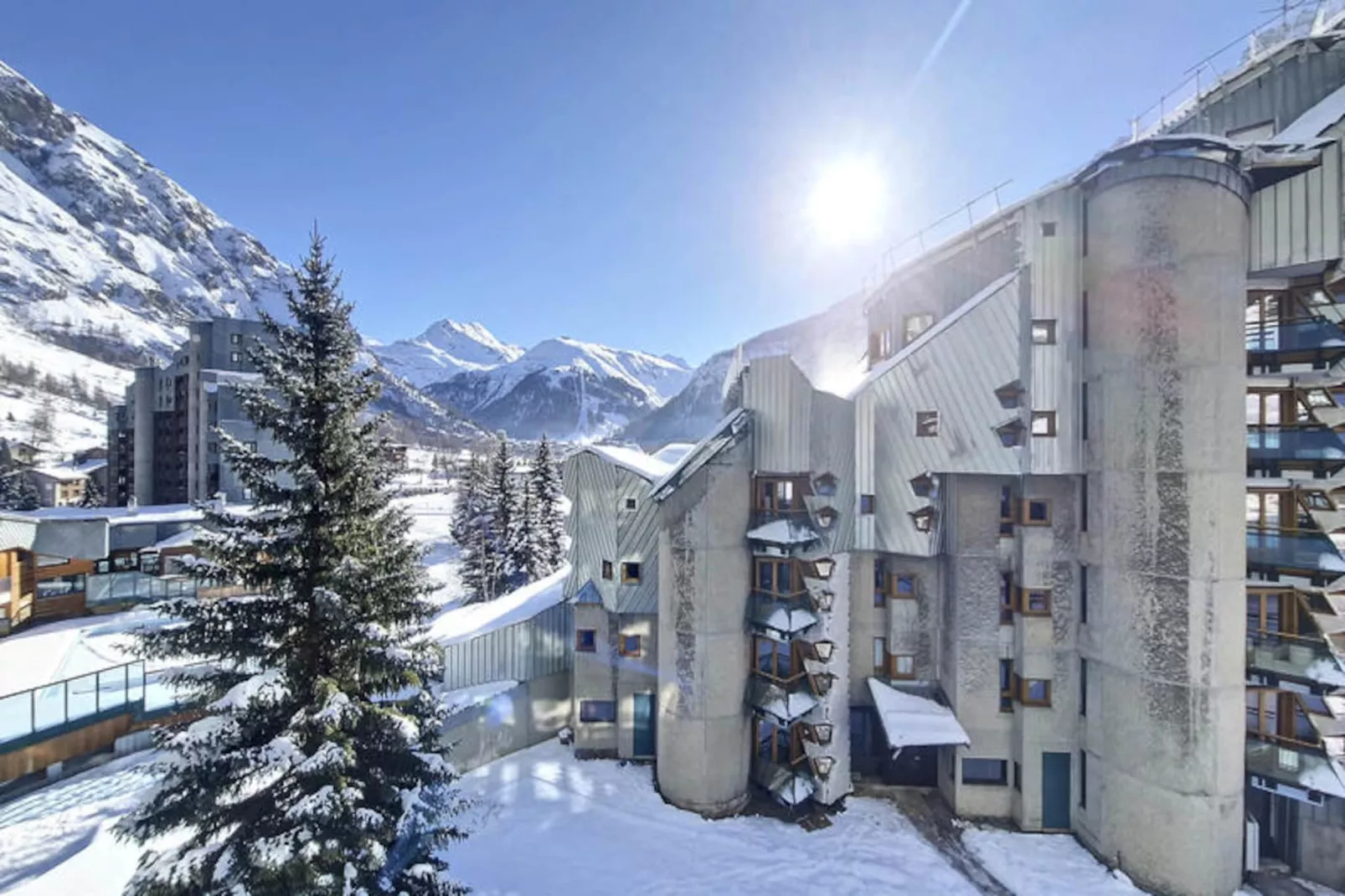 Résidence Villaret-Niet-getagd