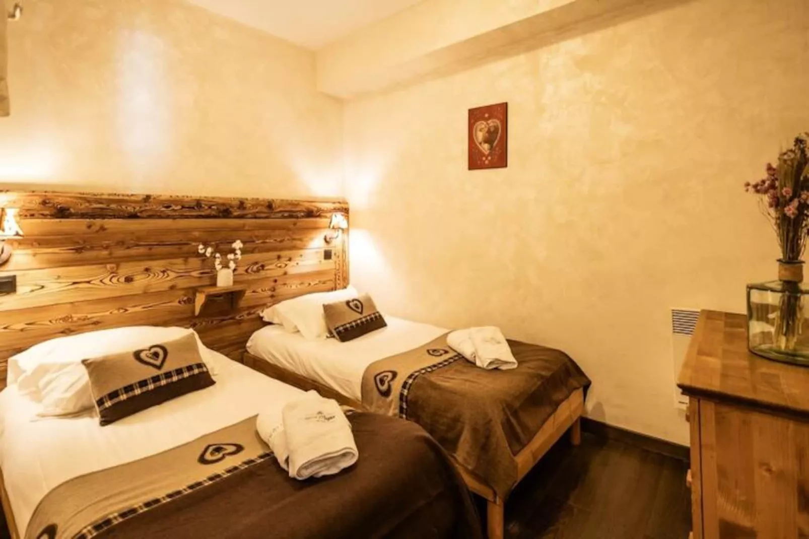 Les Chalets D'adrien-Niet-getagd