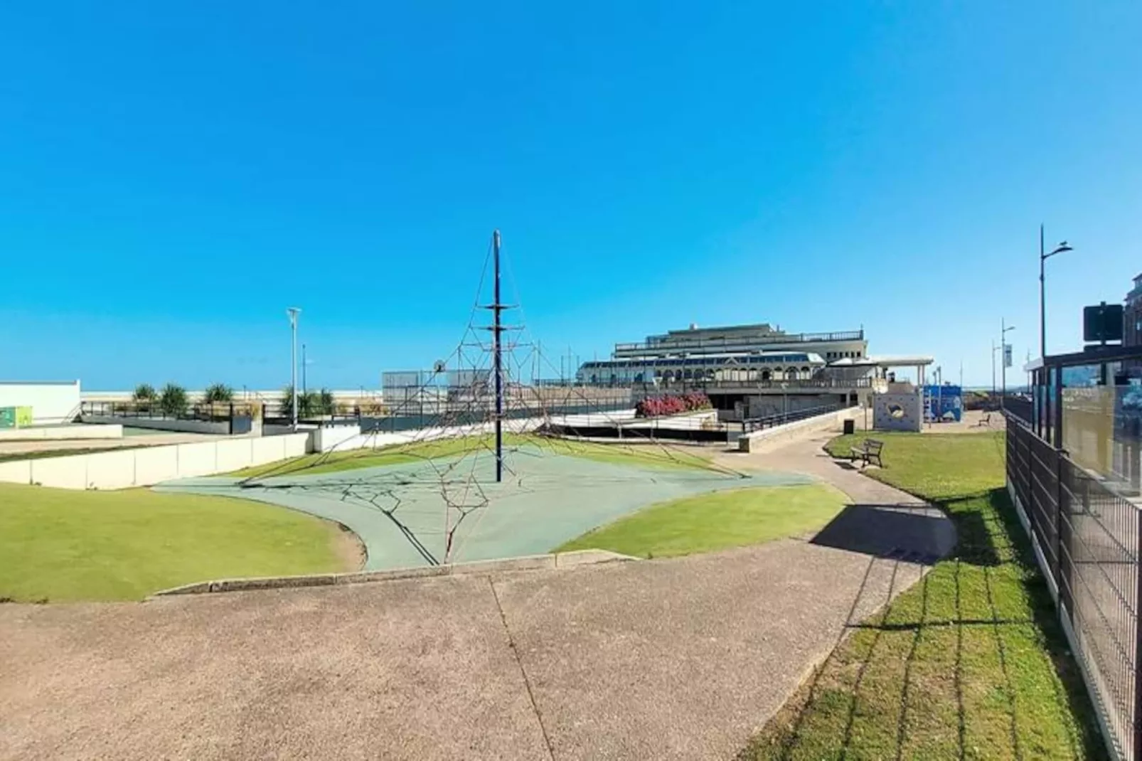 Résidence Tp - Pied-&agrave;-terre Au Tr&eacute;port-Niet-getagd