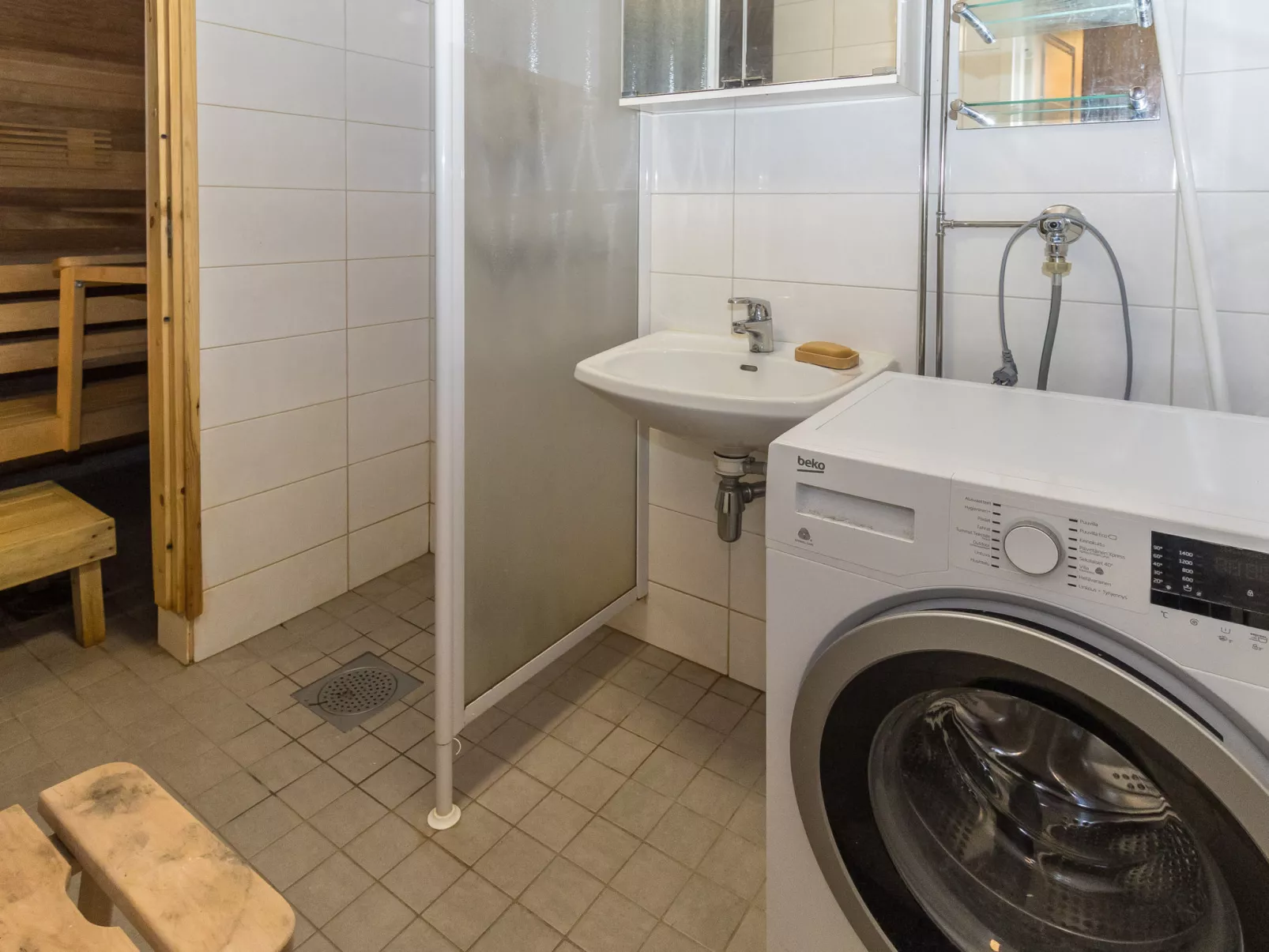 Parintie 3 d 21-Binnen