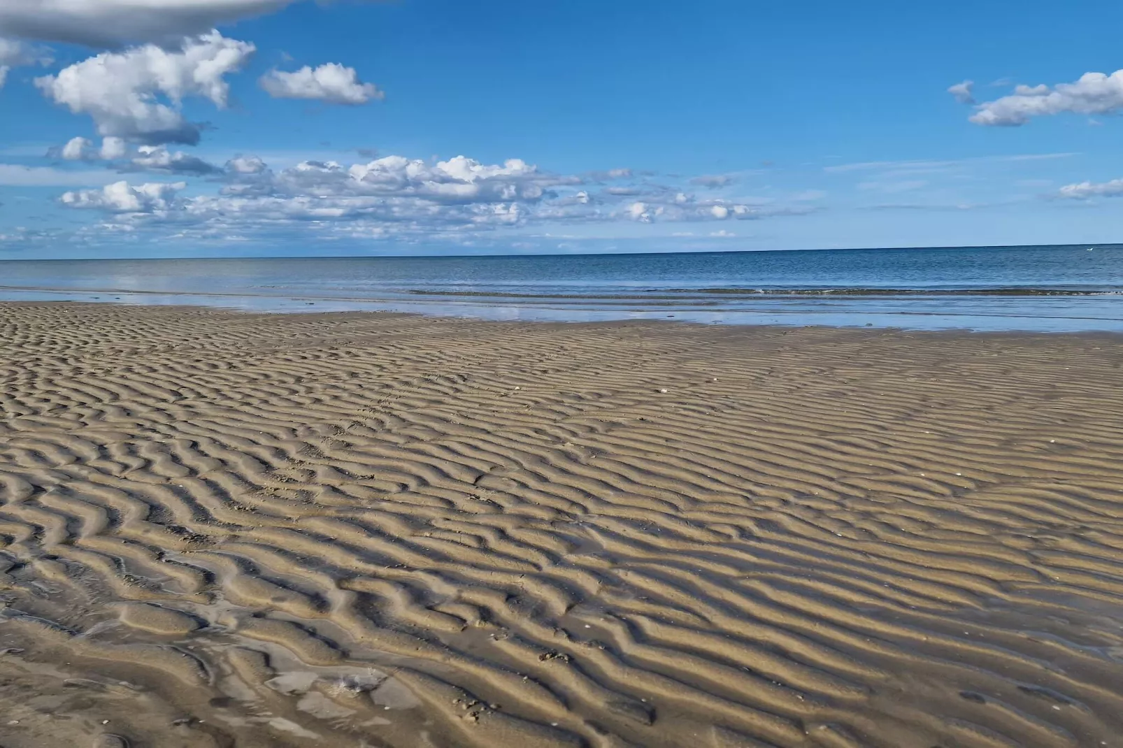 Luxe toevluchtsoord in oster Hurup-By Traum-Waterzicht