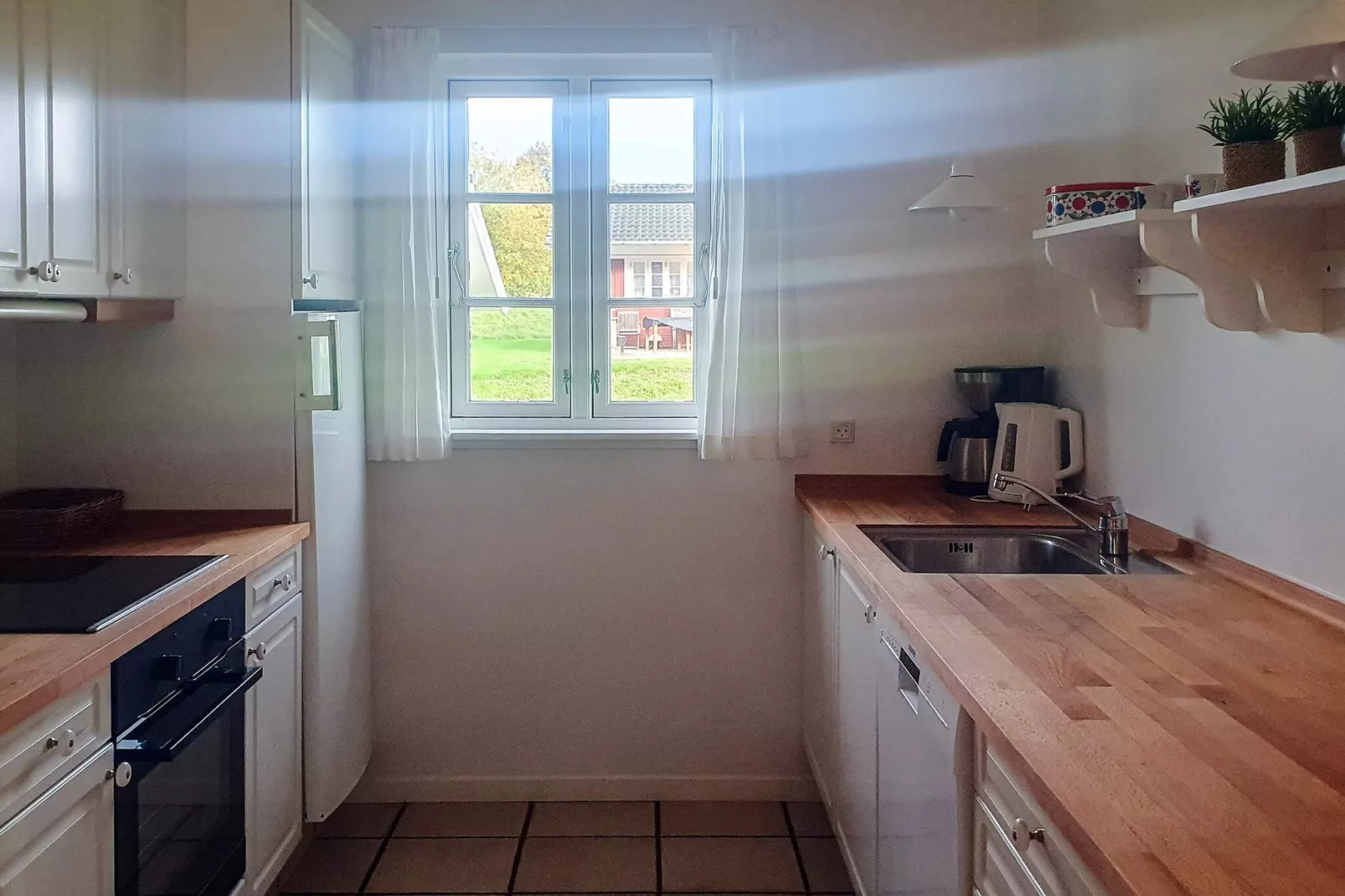 LØJT FERIECENTER-Binnen