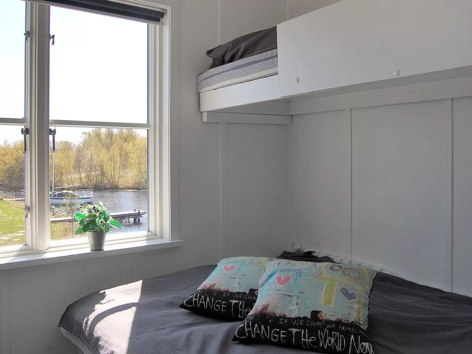 "Idamarie" - 2m from the sea-Binnen